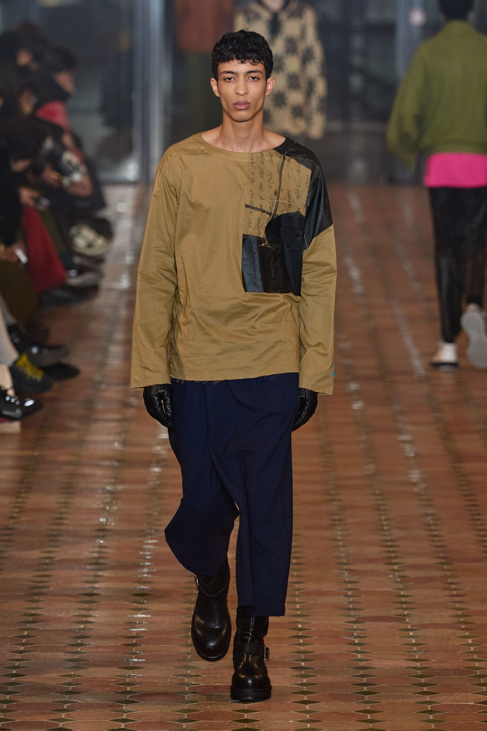 Bed j.w. Ford F/W 24 Menswear Look 289