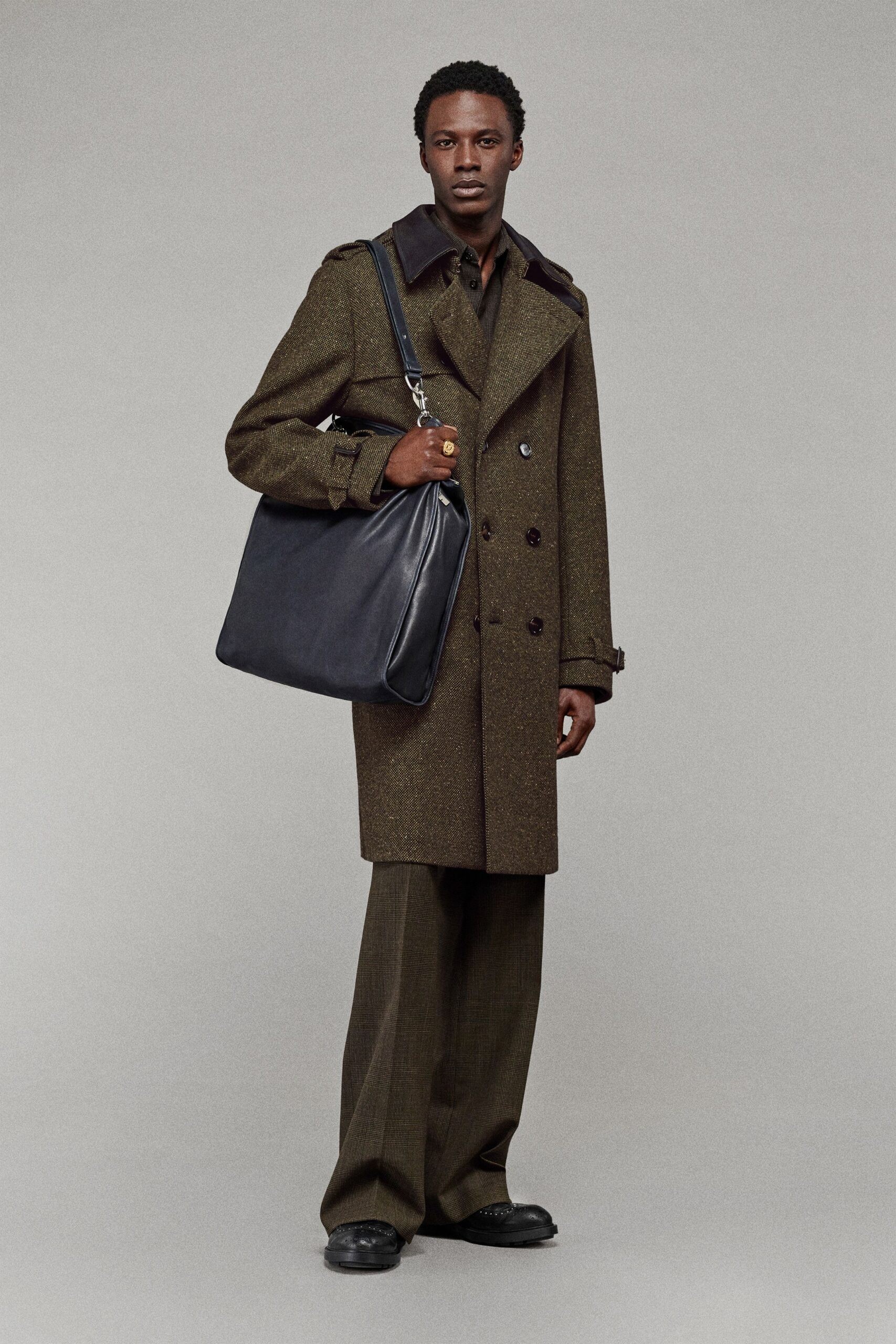 brown tweed long-sleeve collared structured buttoned coat