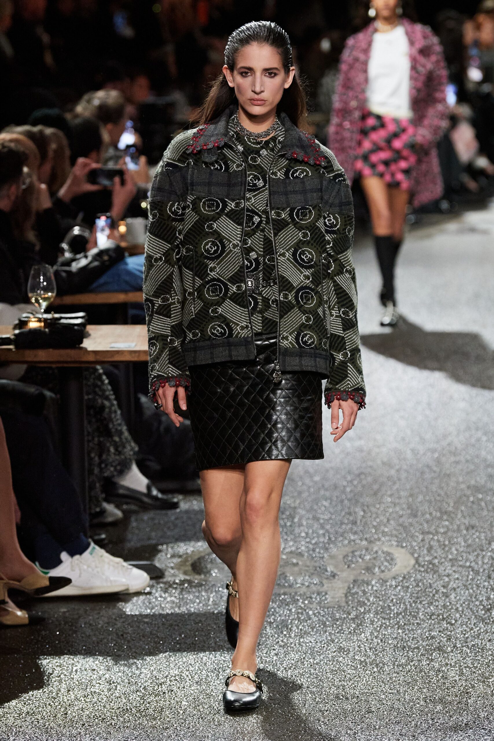 Chanel F/W 24 Look 352