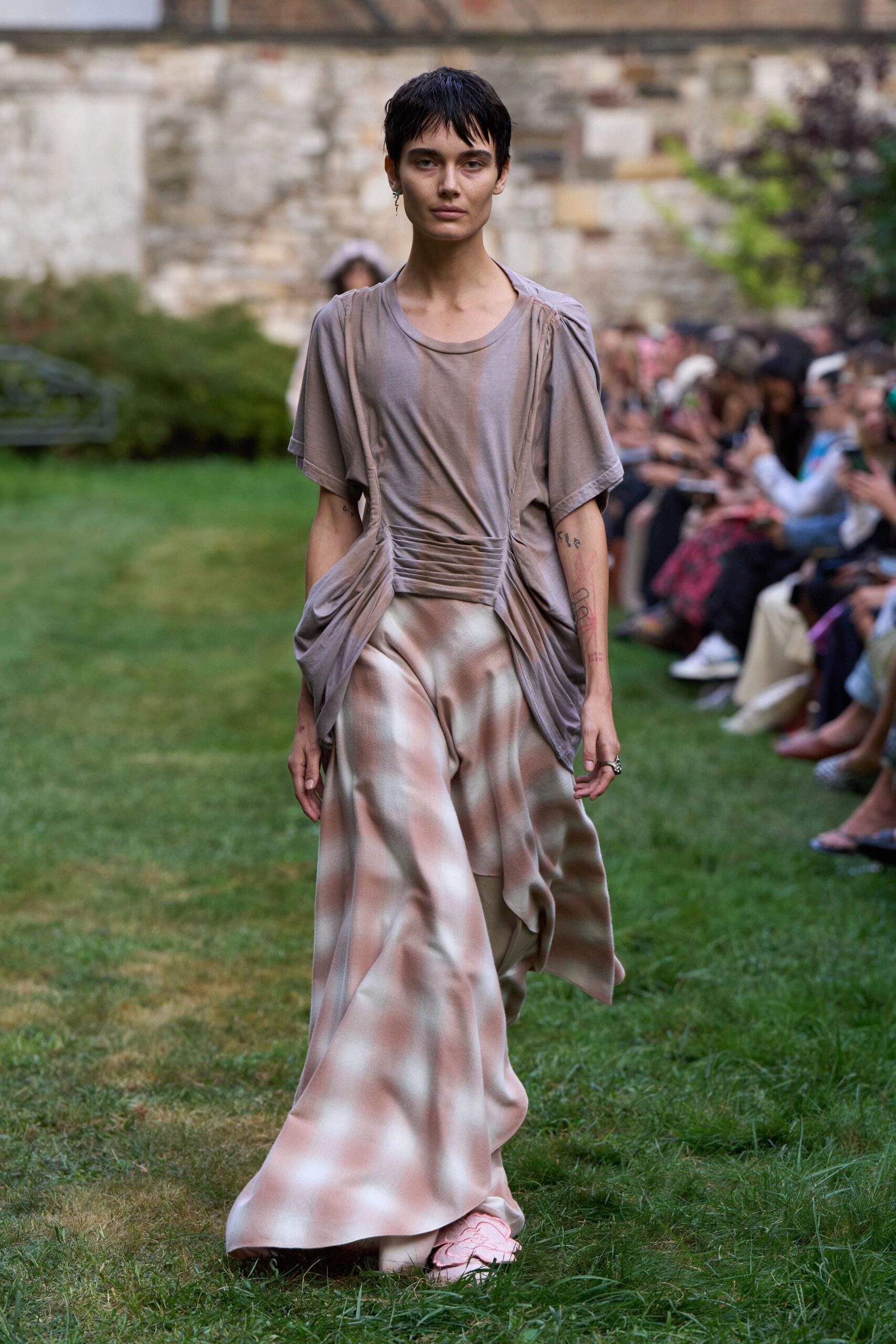 beige silk fitted flared flowing skirt