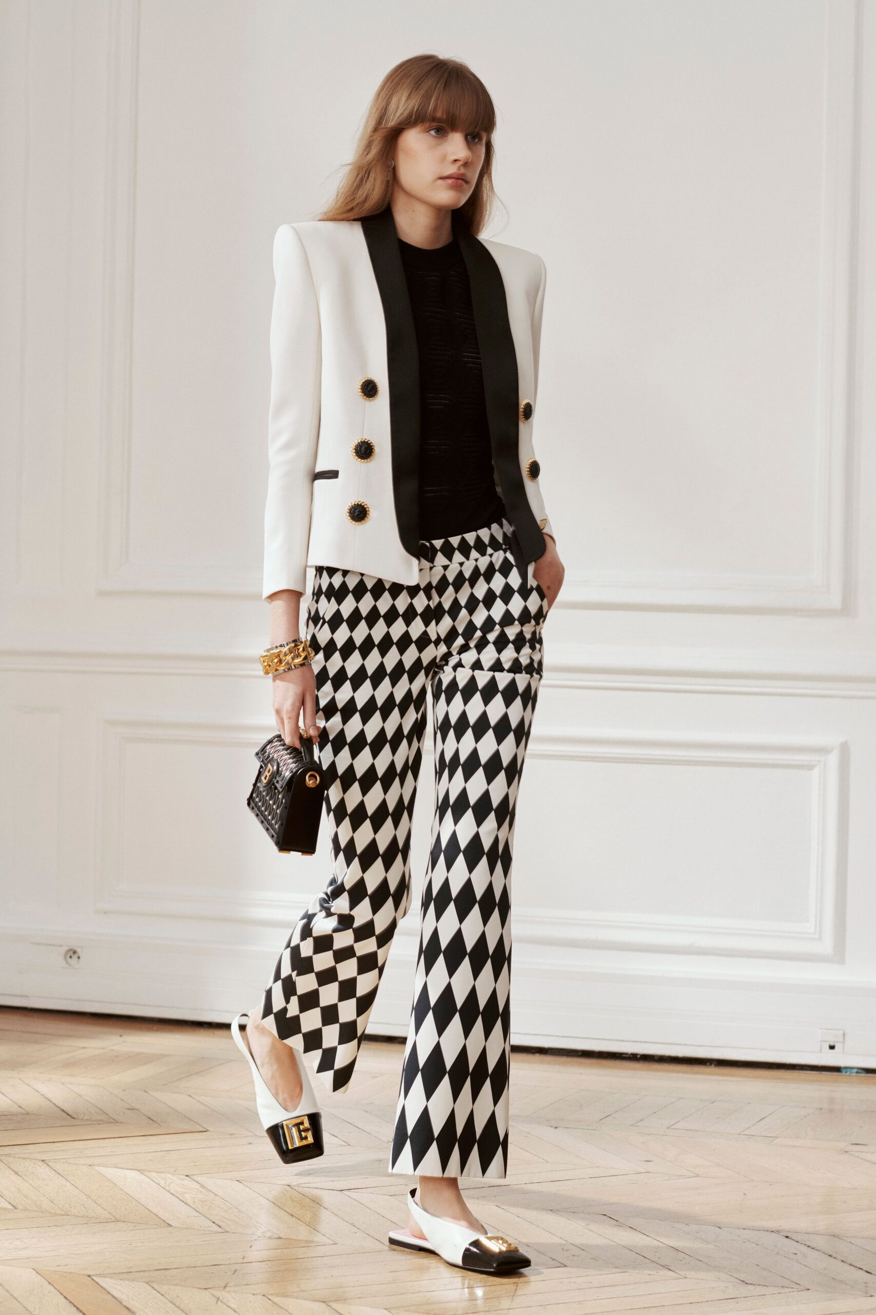 Balmain F/W 24 Look 256