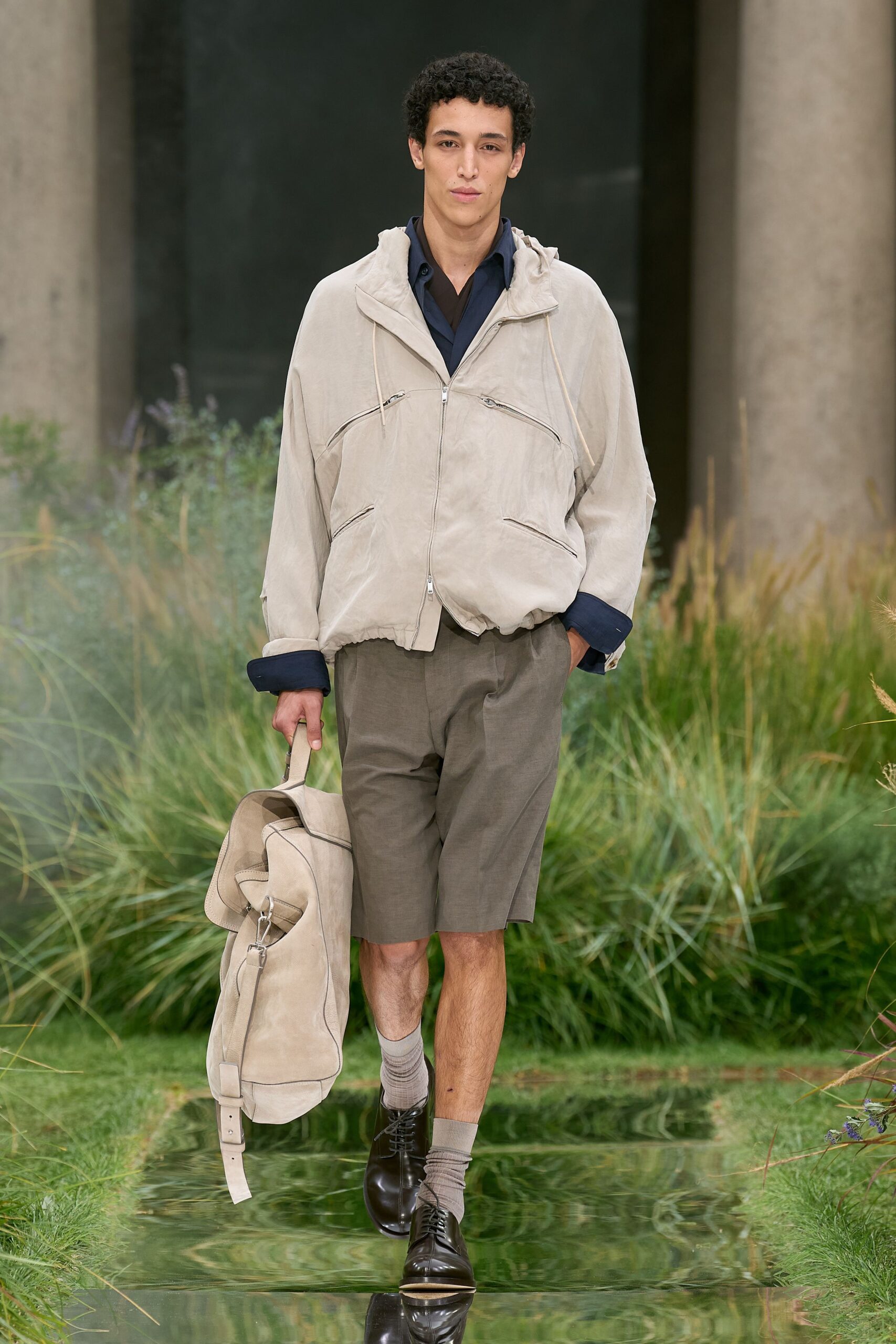 beige suede hoodie with gray shorts
