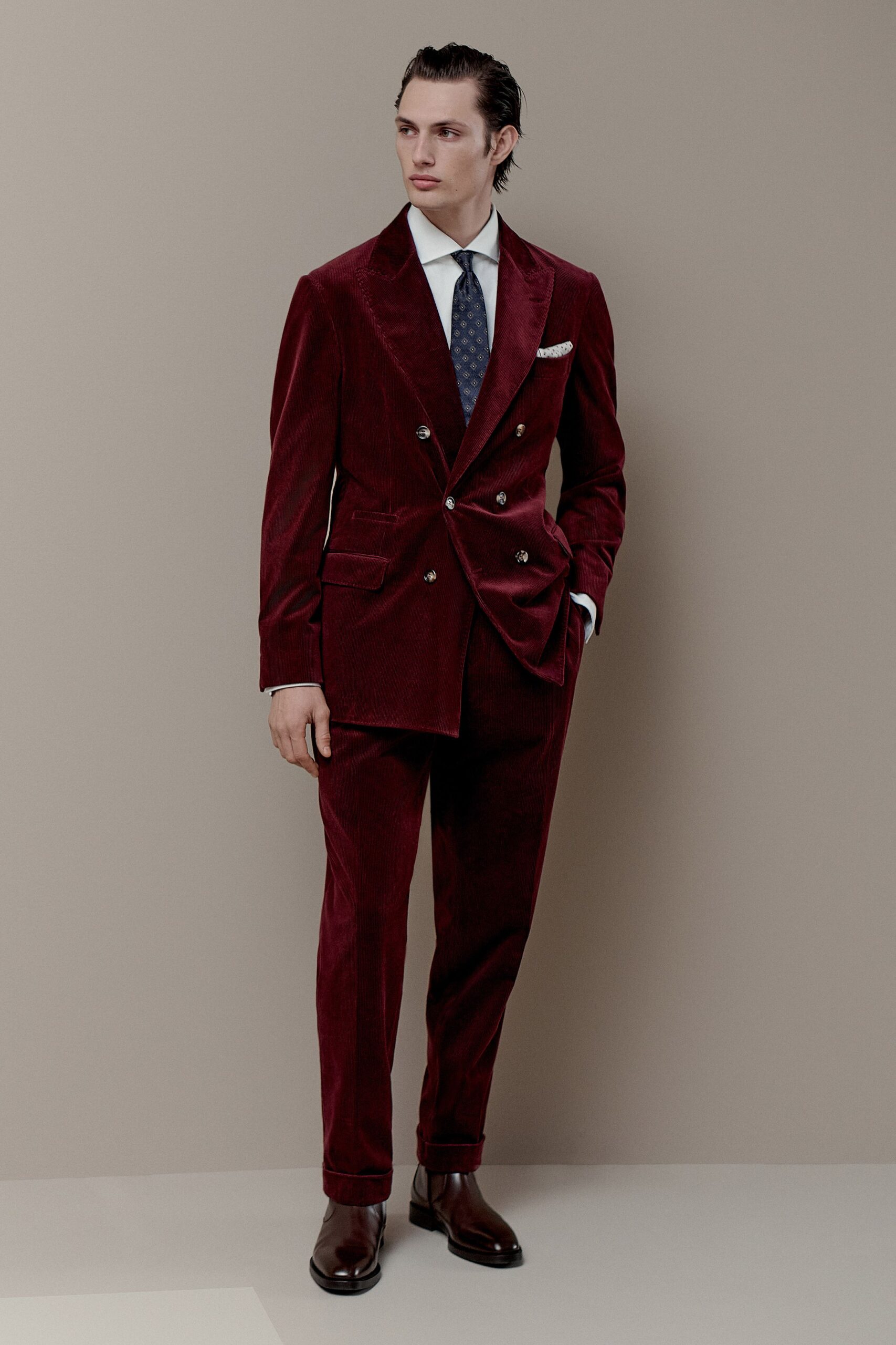 red velvet long-sleeve collared tailored suit