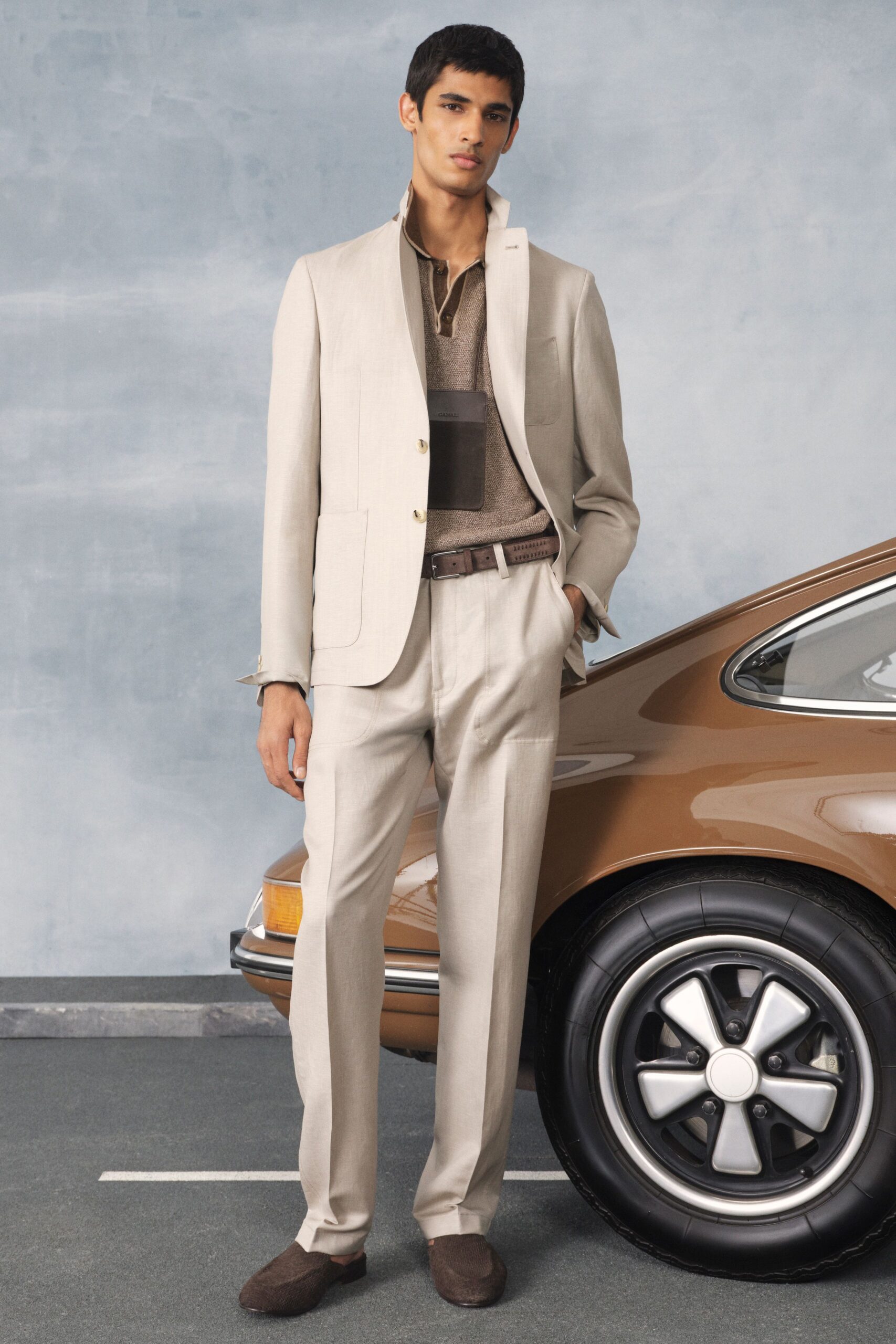 brown suede structured shoes