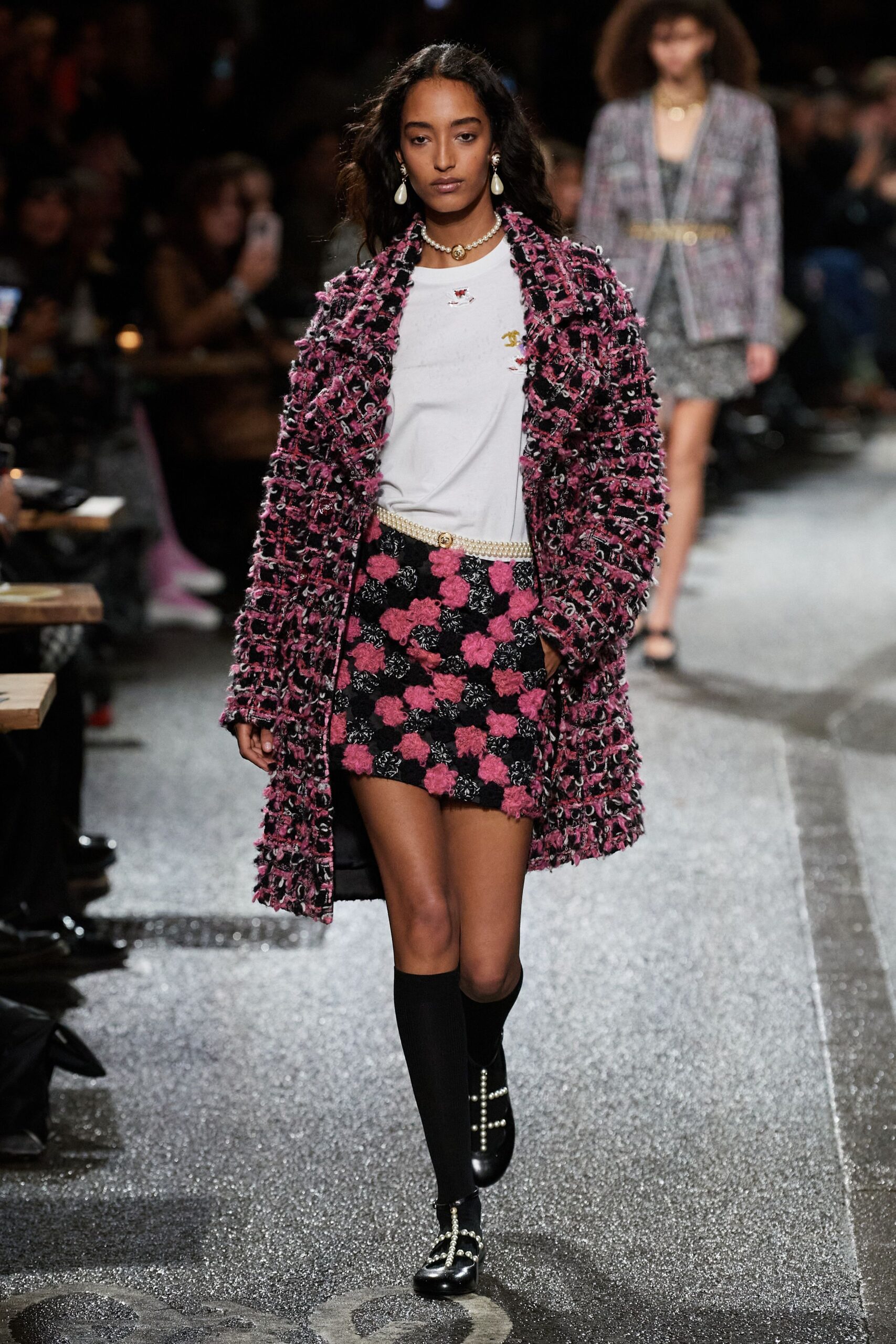 Chanel F/W 24 Look 371