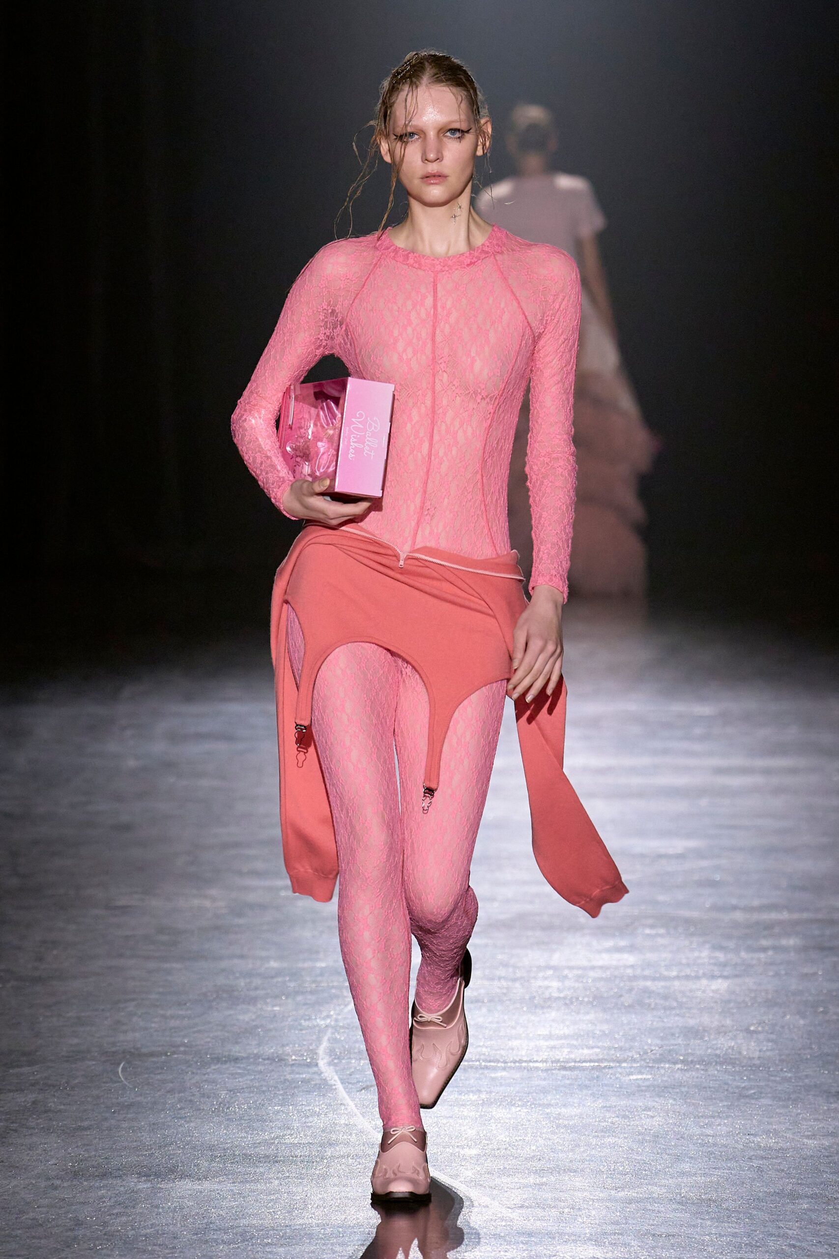 Chika Kisada Tokyo F/W 25 Look 416