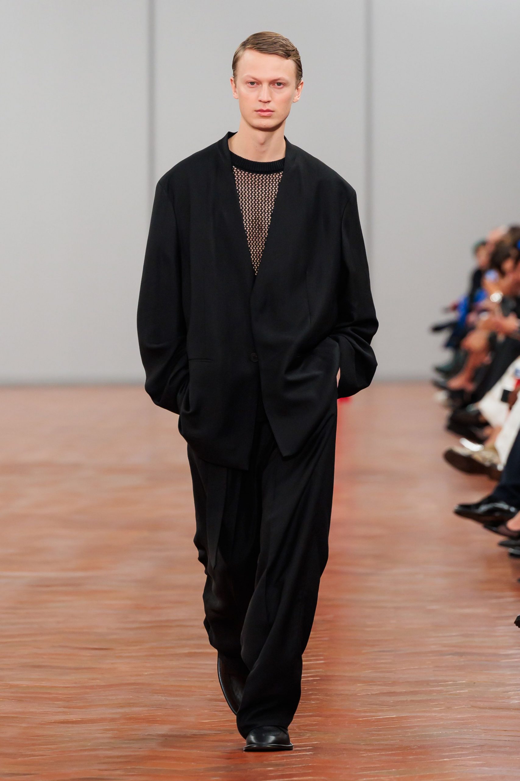 Cos S/S 24 Look 242