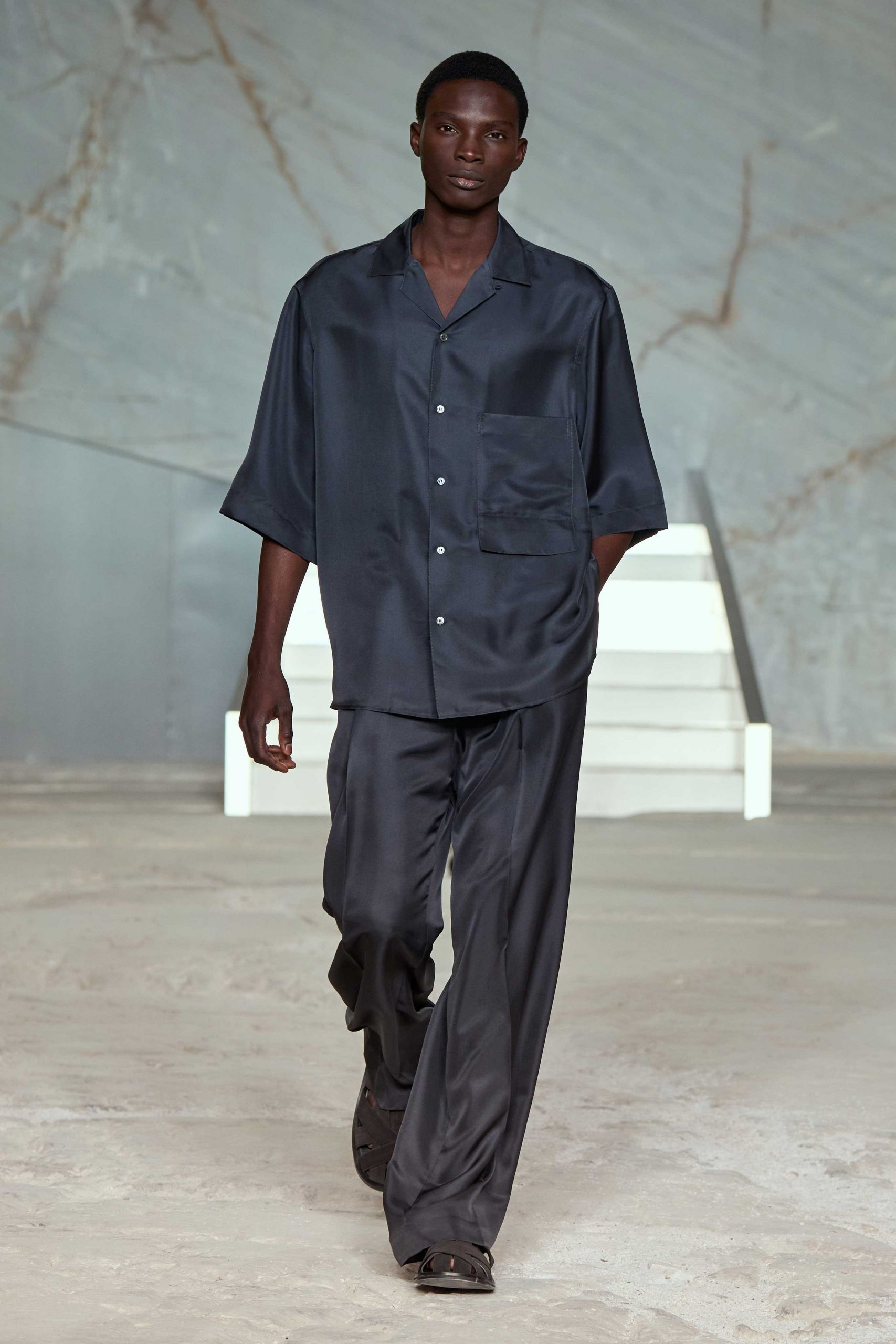 black silk short-sleeve collared relaxed shiny shirt