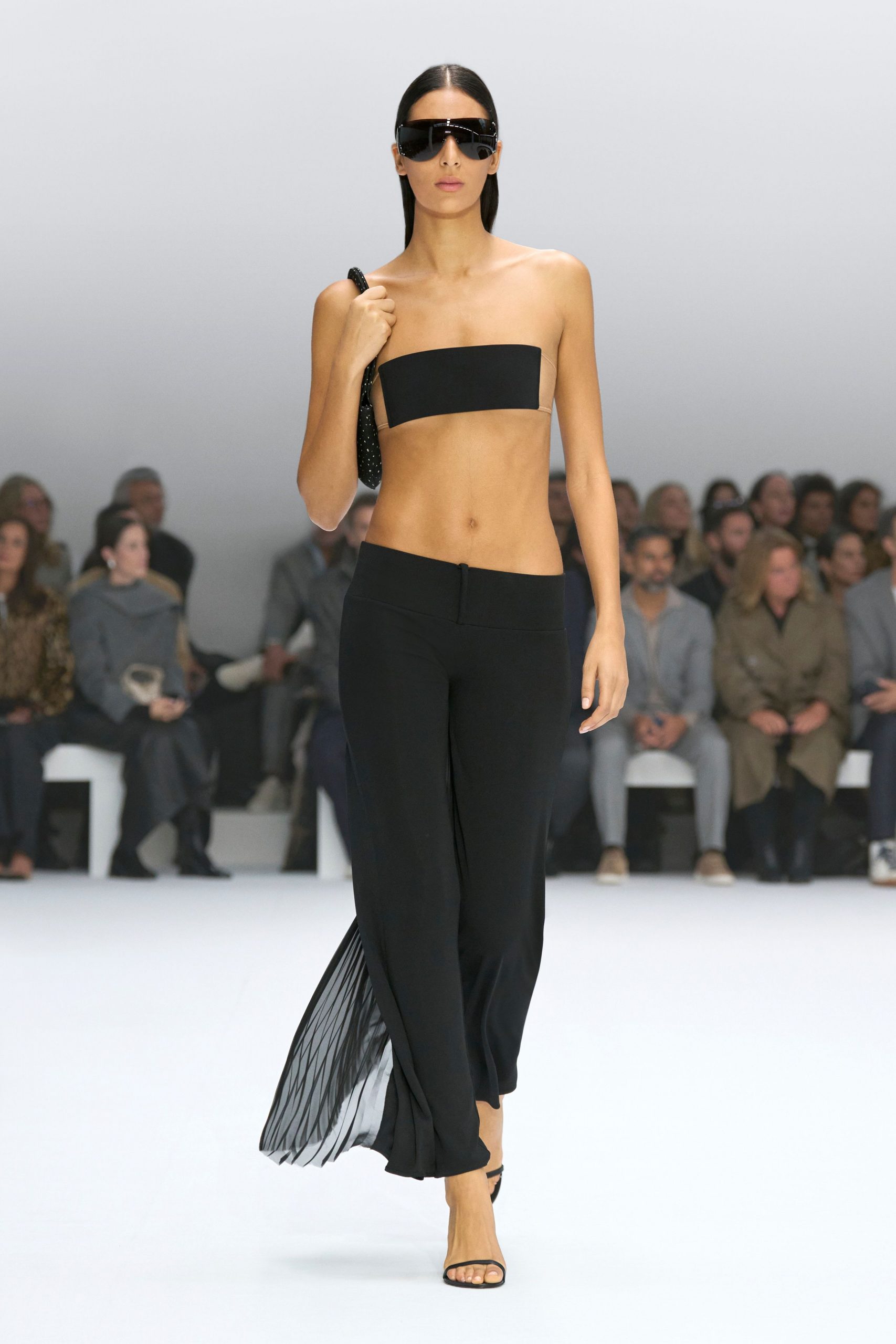Courrèges S/S 25 Look 59