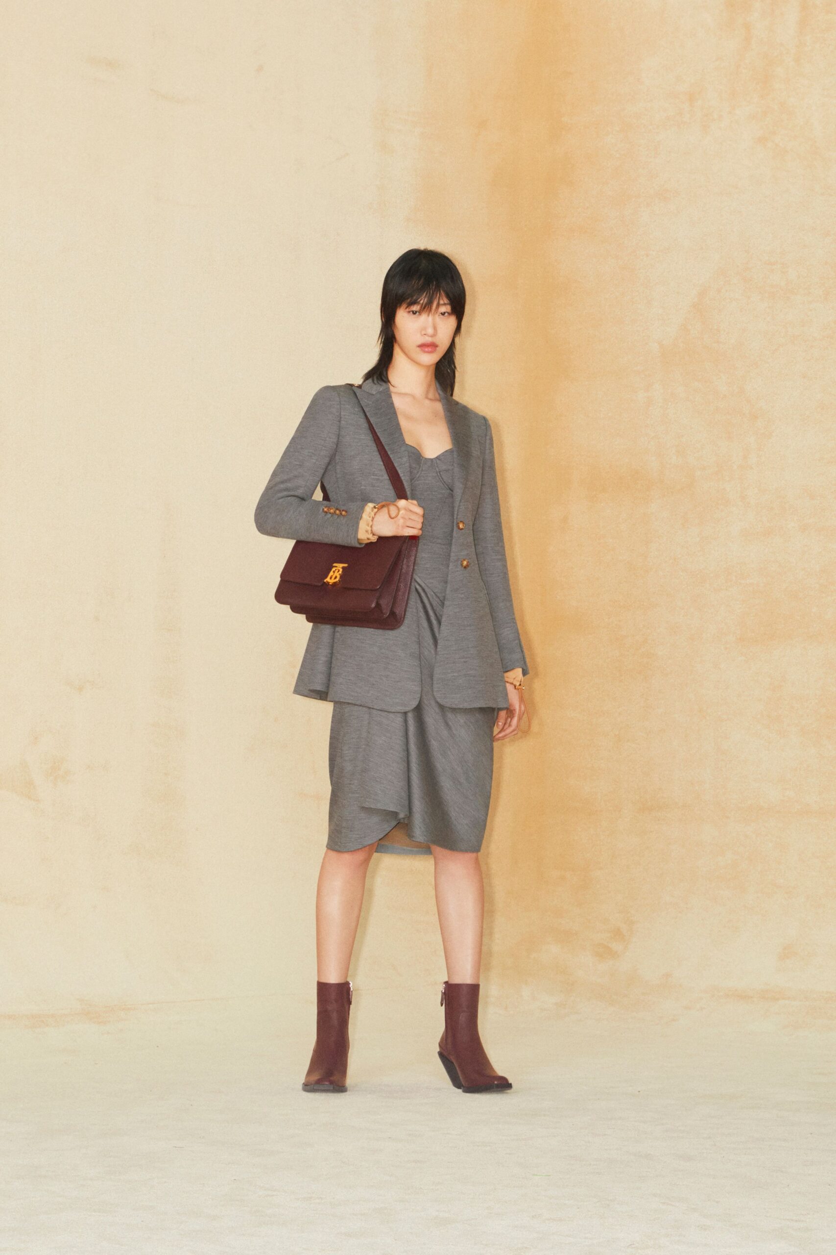 Burberry F/W 20 Look 279