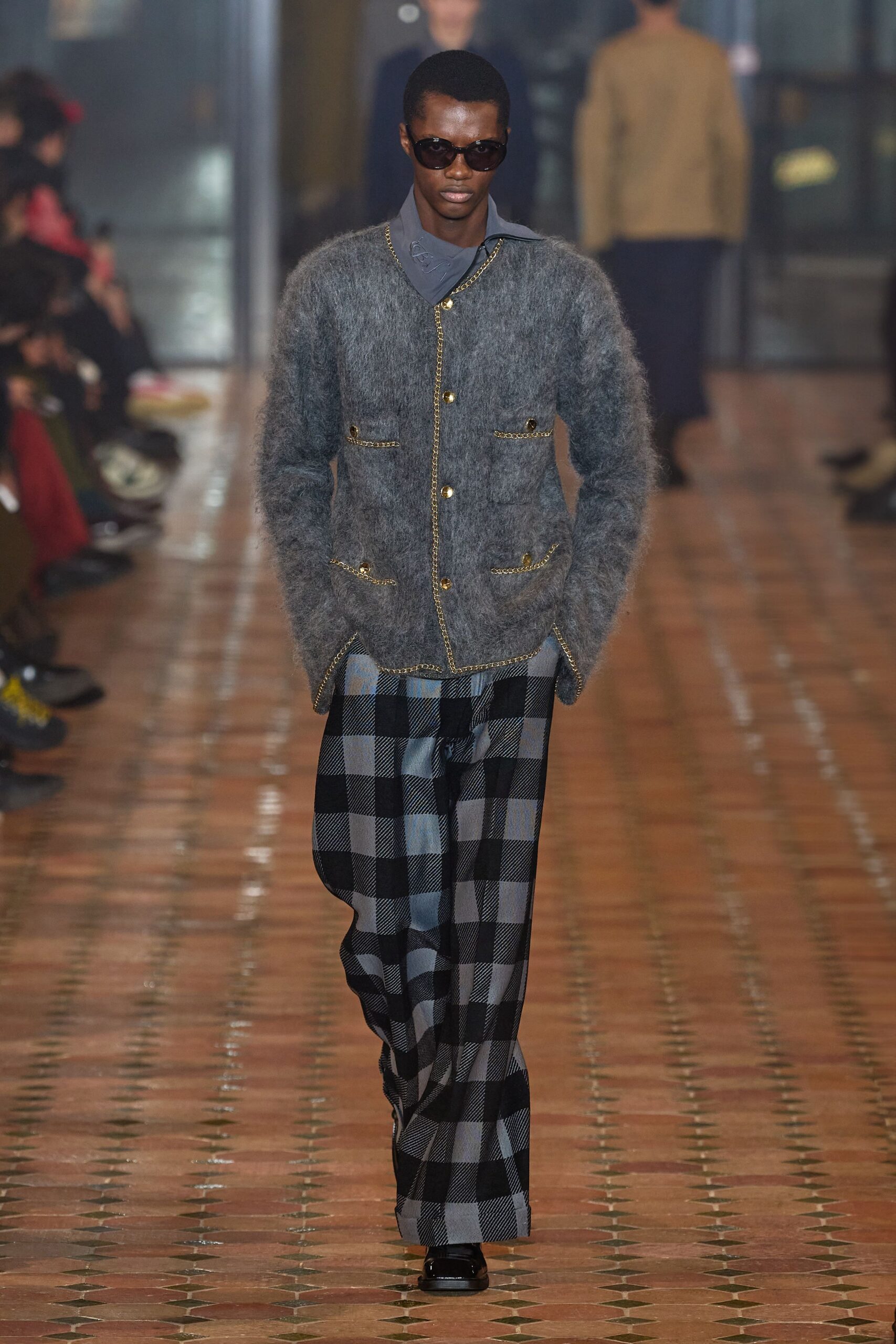 Bed j.w. Ford F/W 24 Menswear Look 316