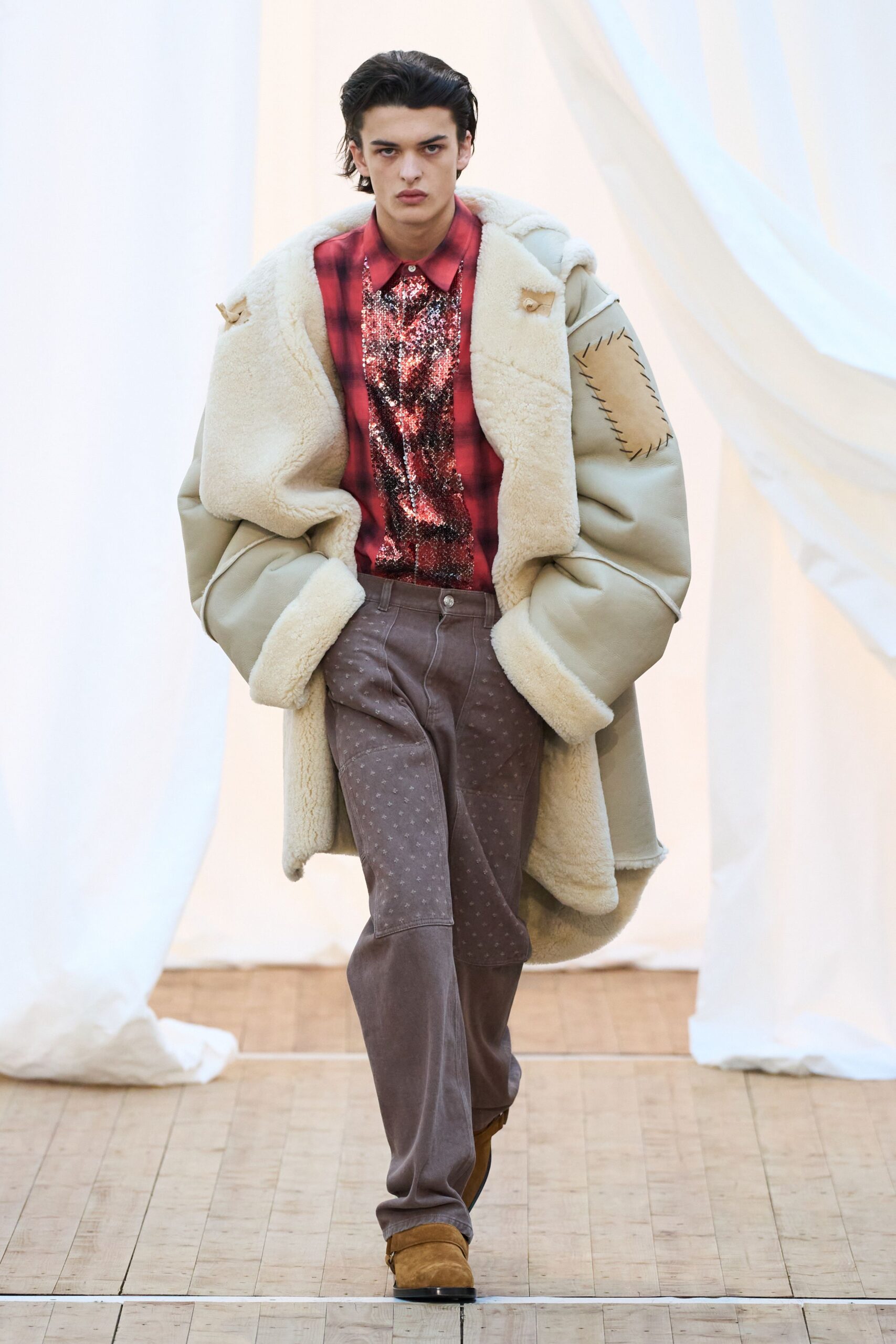 oversized beige faux-fur coat