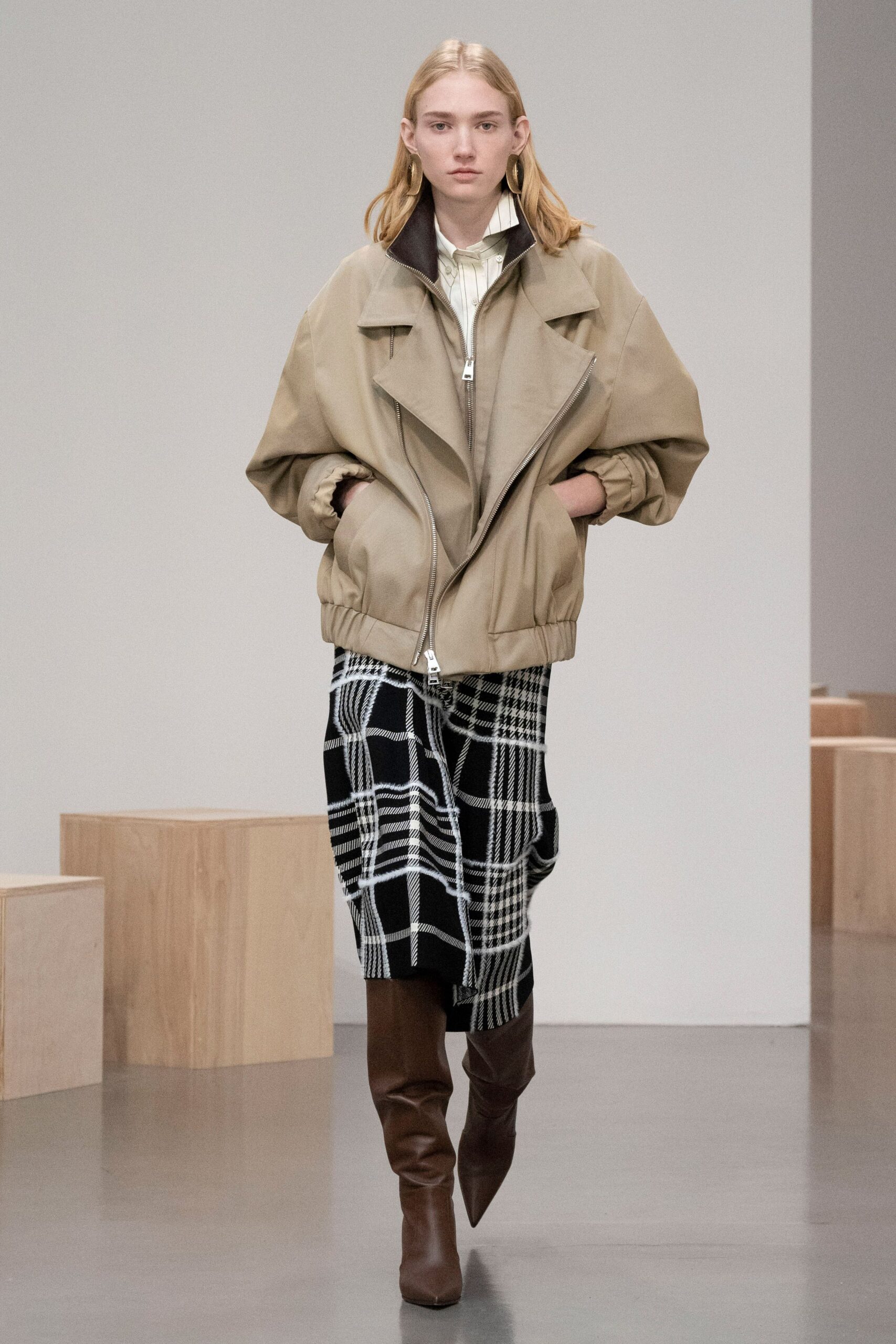beige oversized jacket with checked skirt