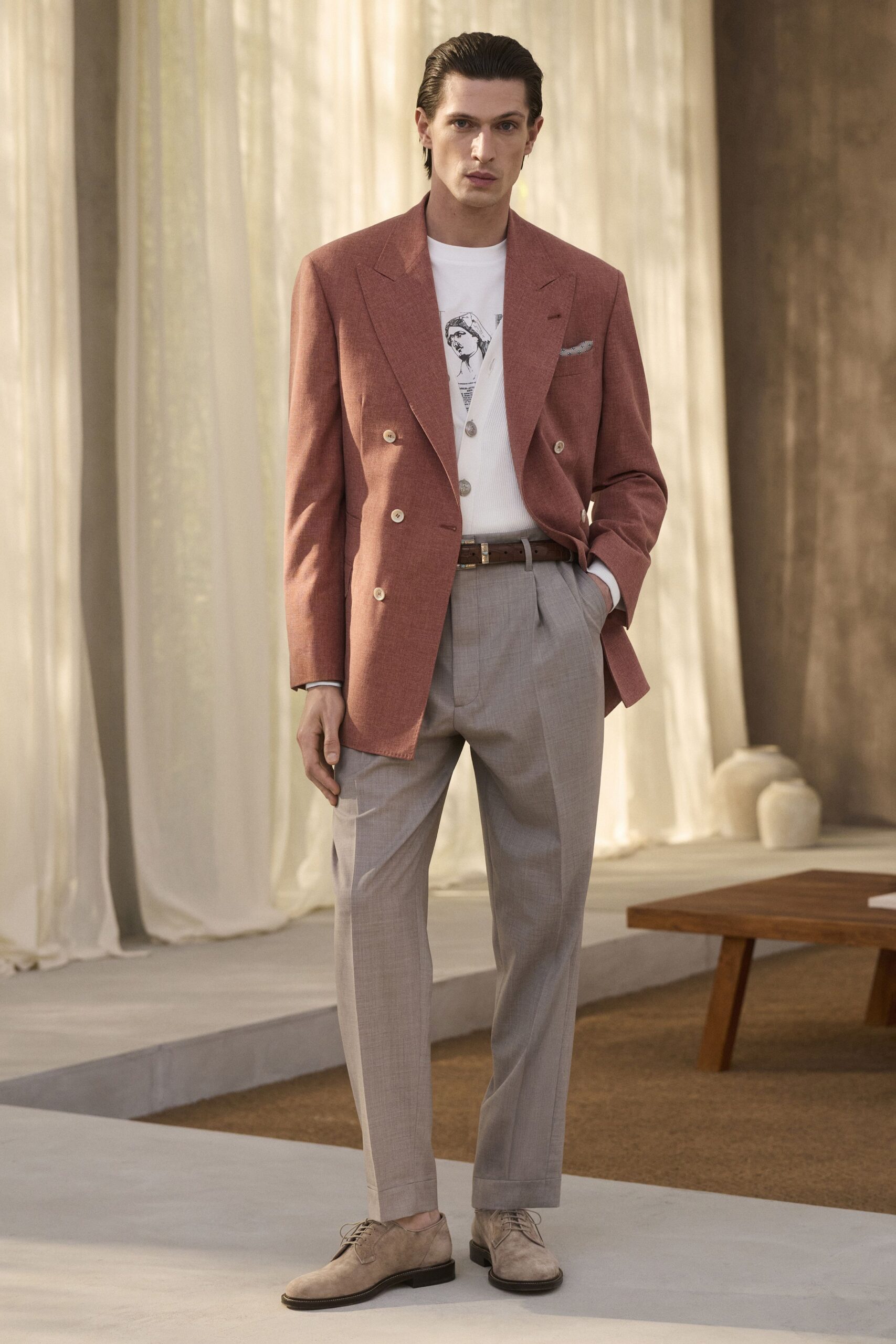 red wool long-sleeve collared structured buttoned pockets blazer
