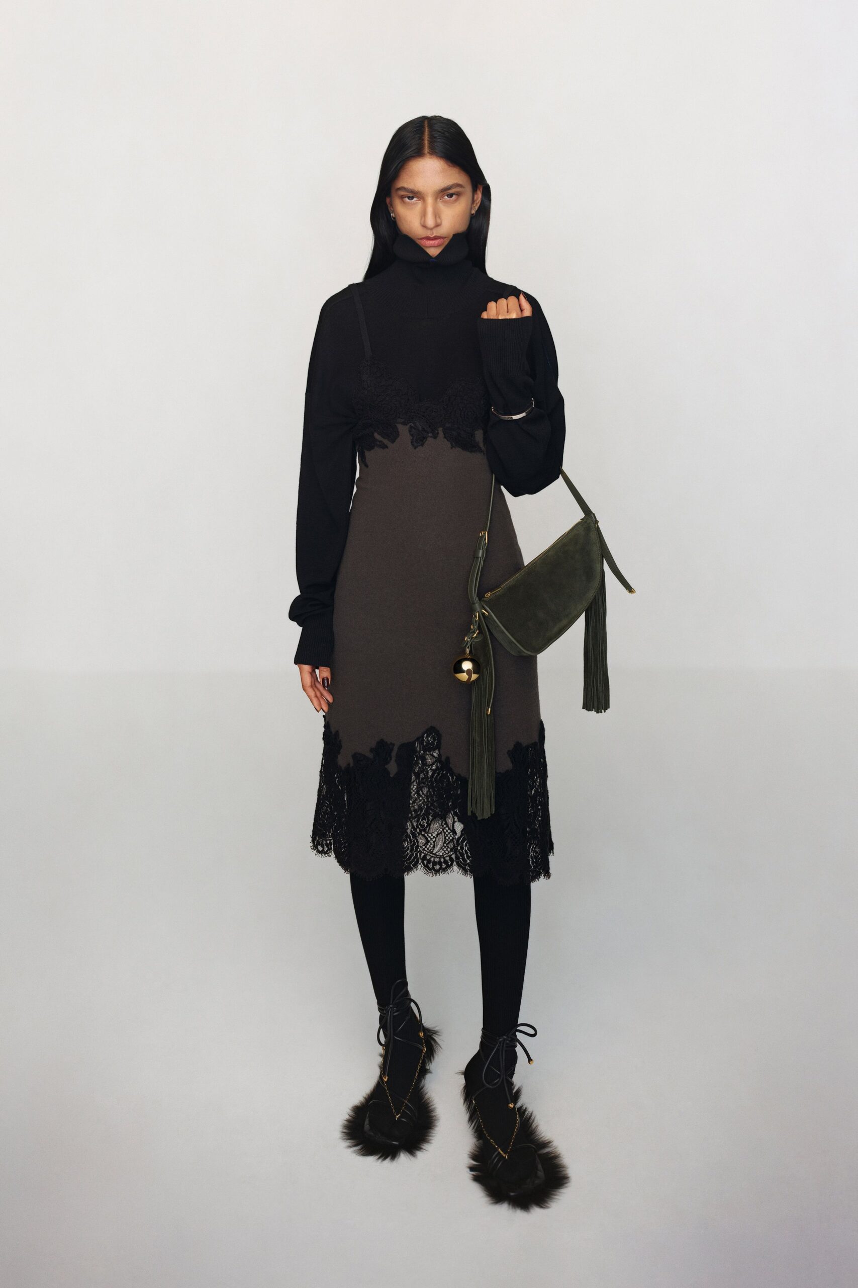 Burberry F/W 24 Look 281