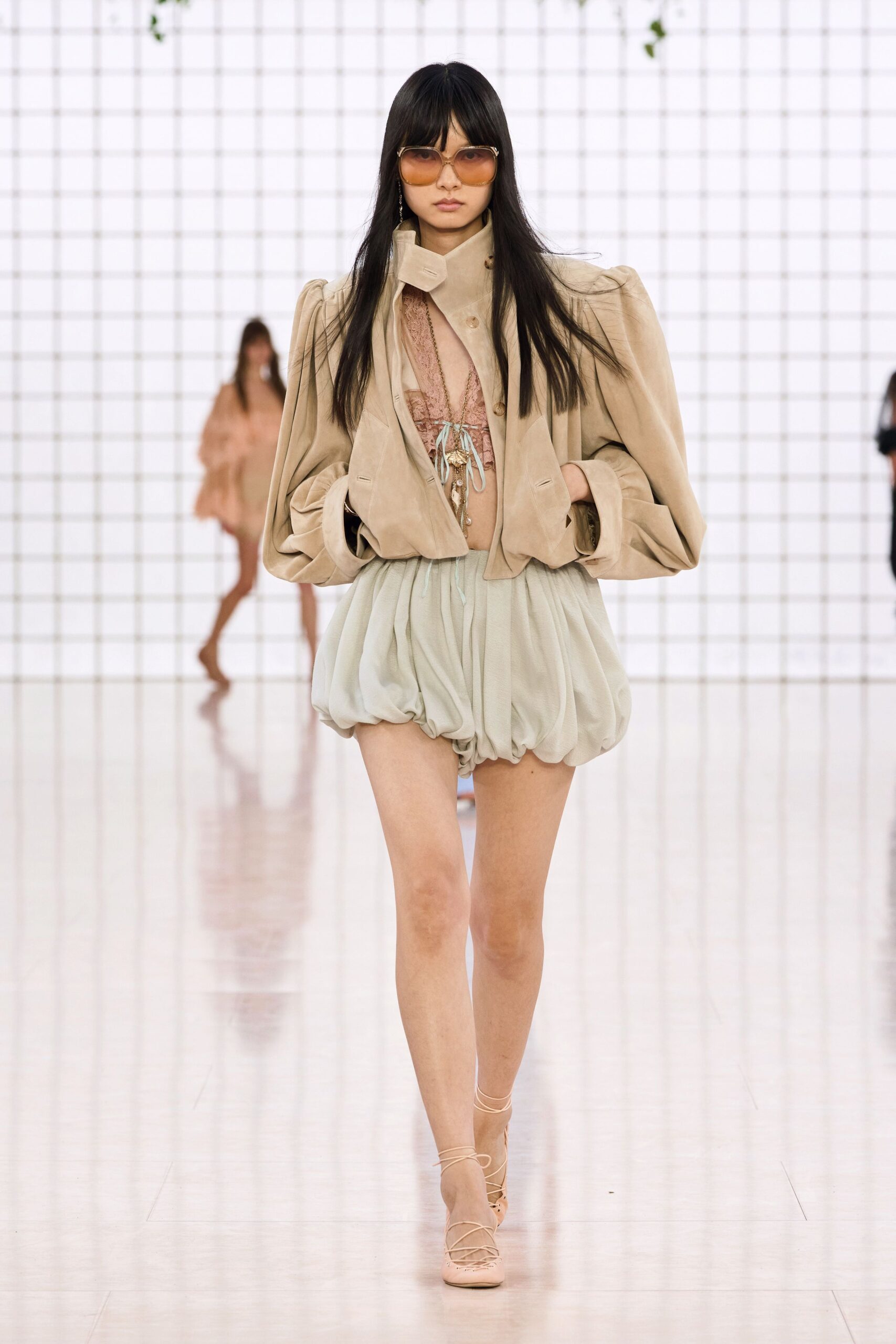 beige suede long-sleeve collared fitted padded jacket