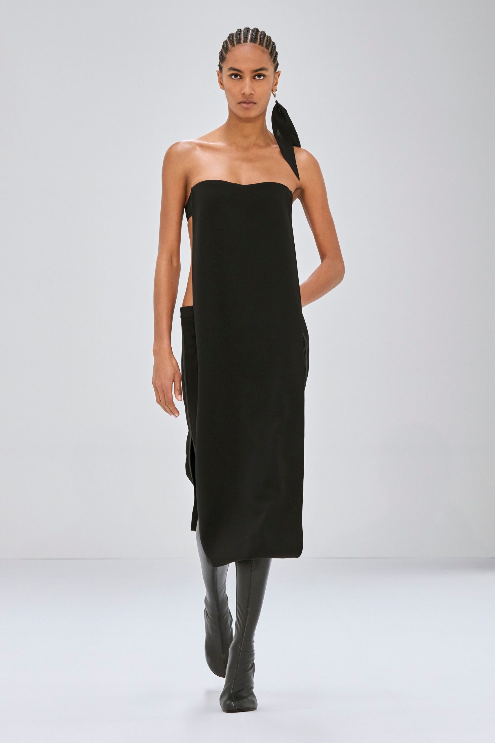 Courrèges F/W 24 Look 86