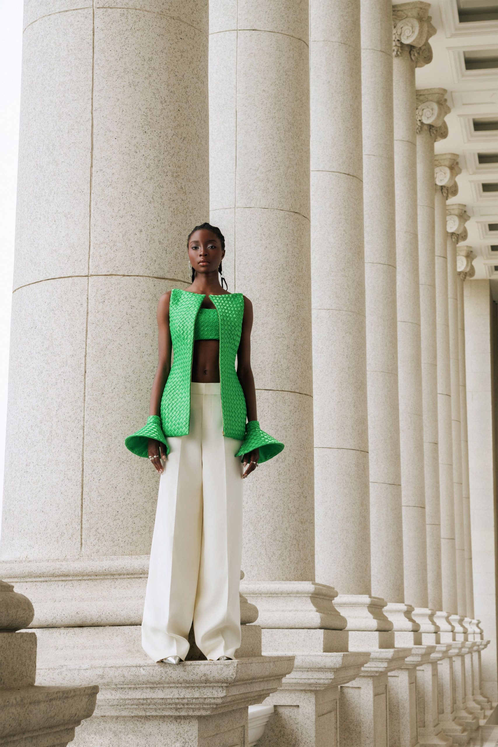 green cotton sleeveless collared fitted pleated top