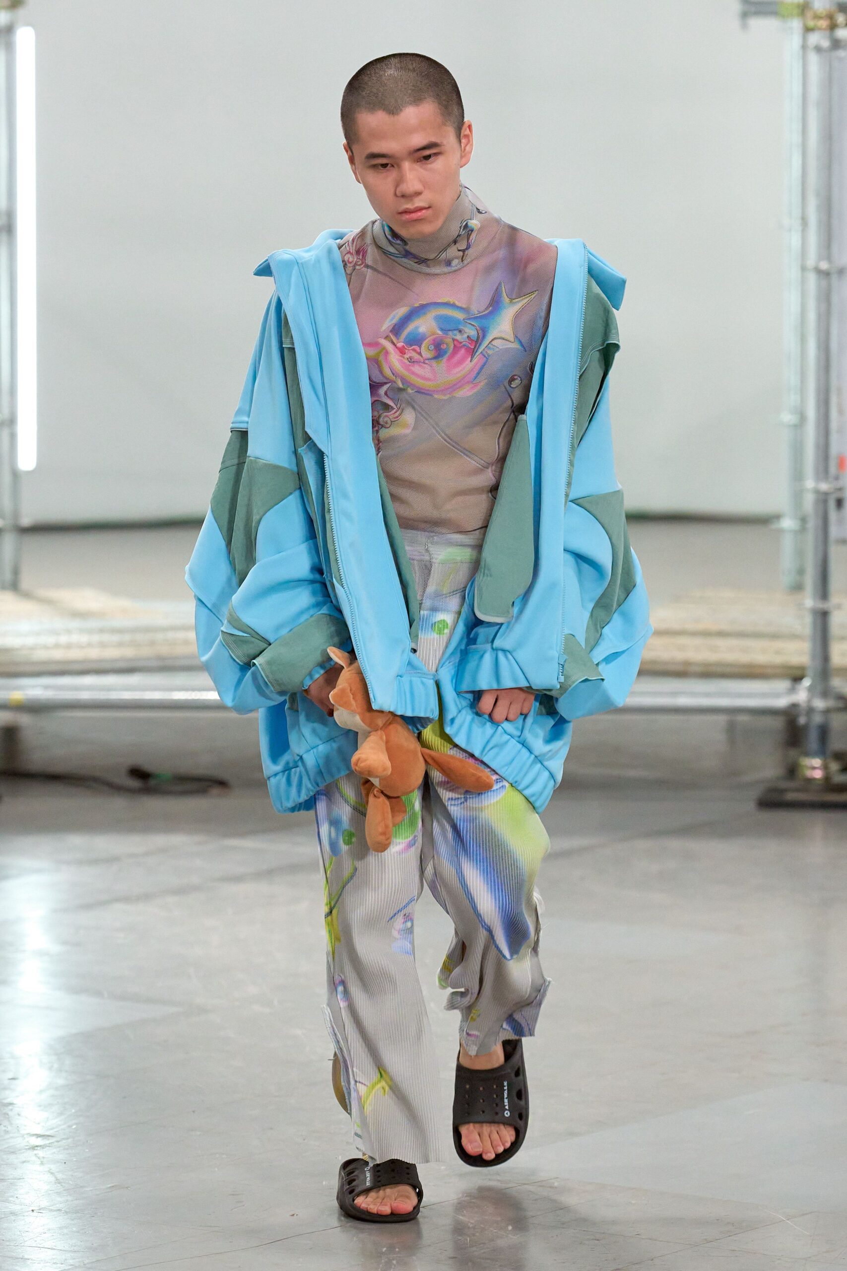 blue oversized hoodie with multi top and pants