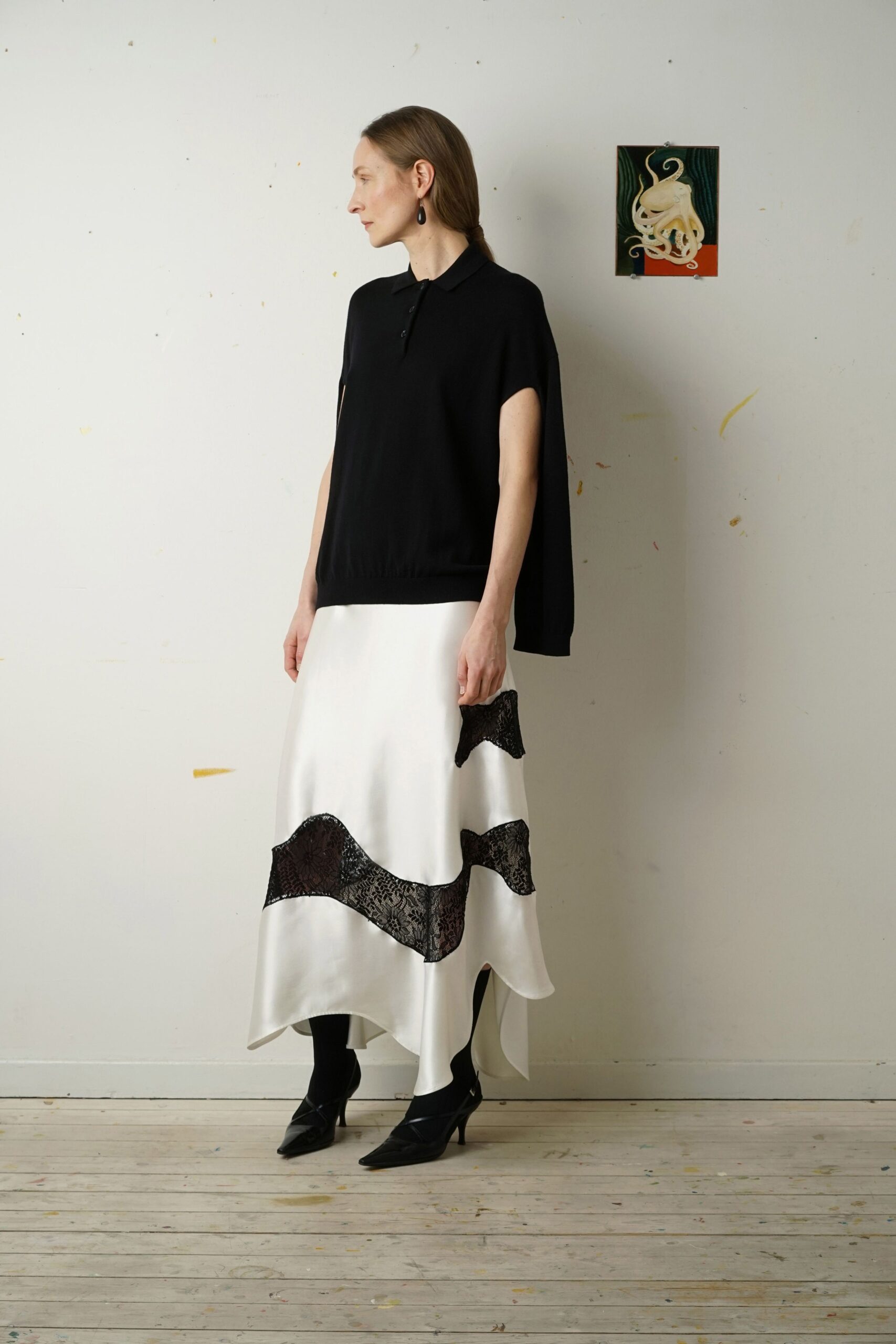 black relaxed top with midi skirt