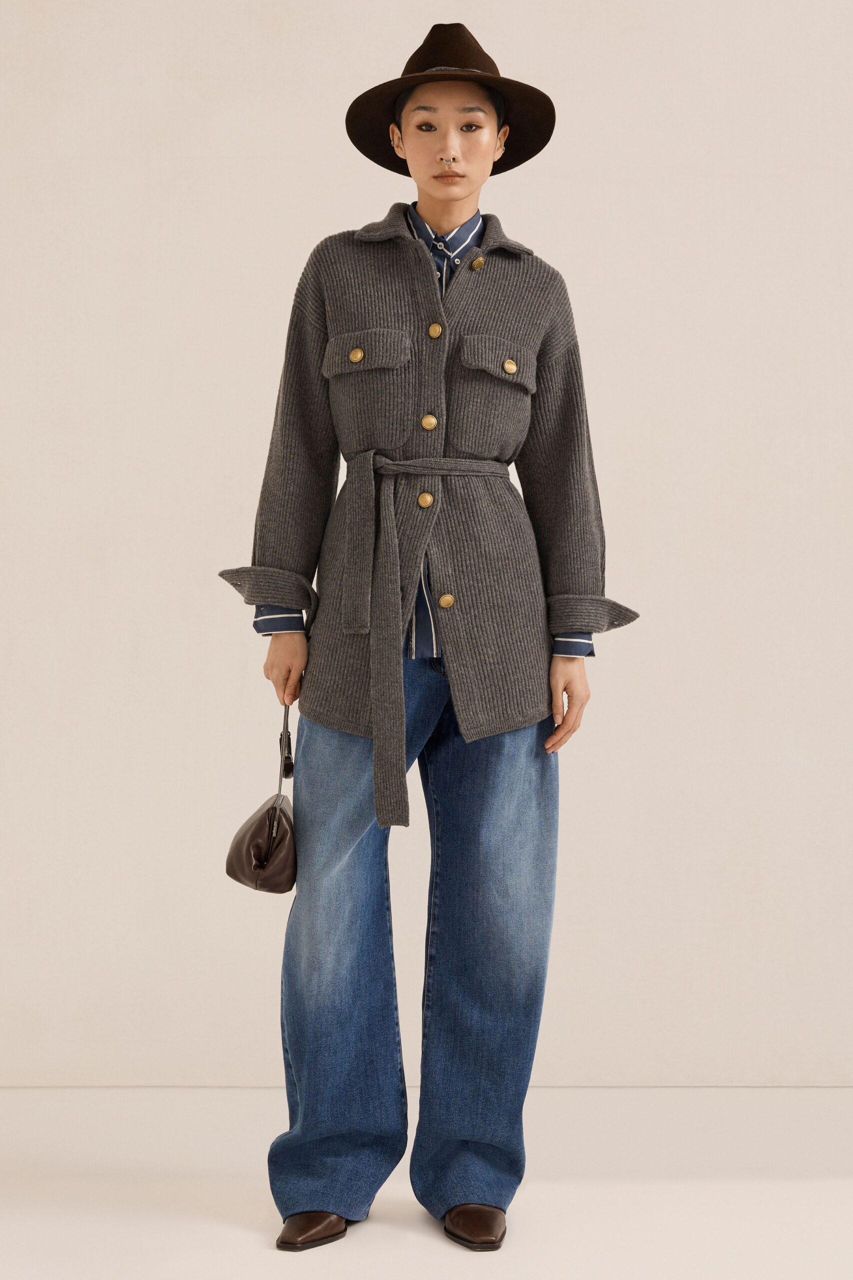 gray cotton long-sleeve collared relaxed buttoned belted jacket