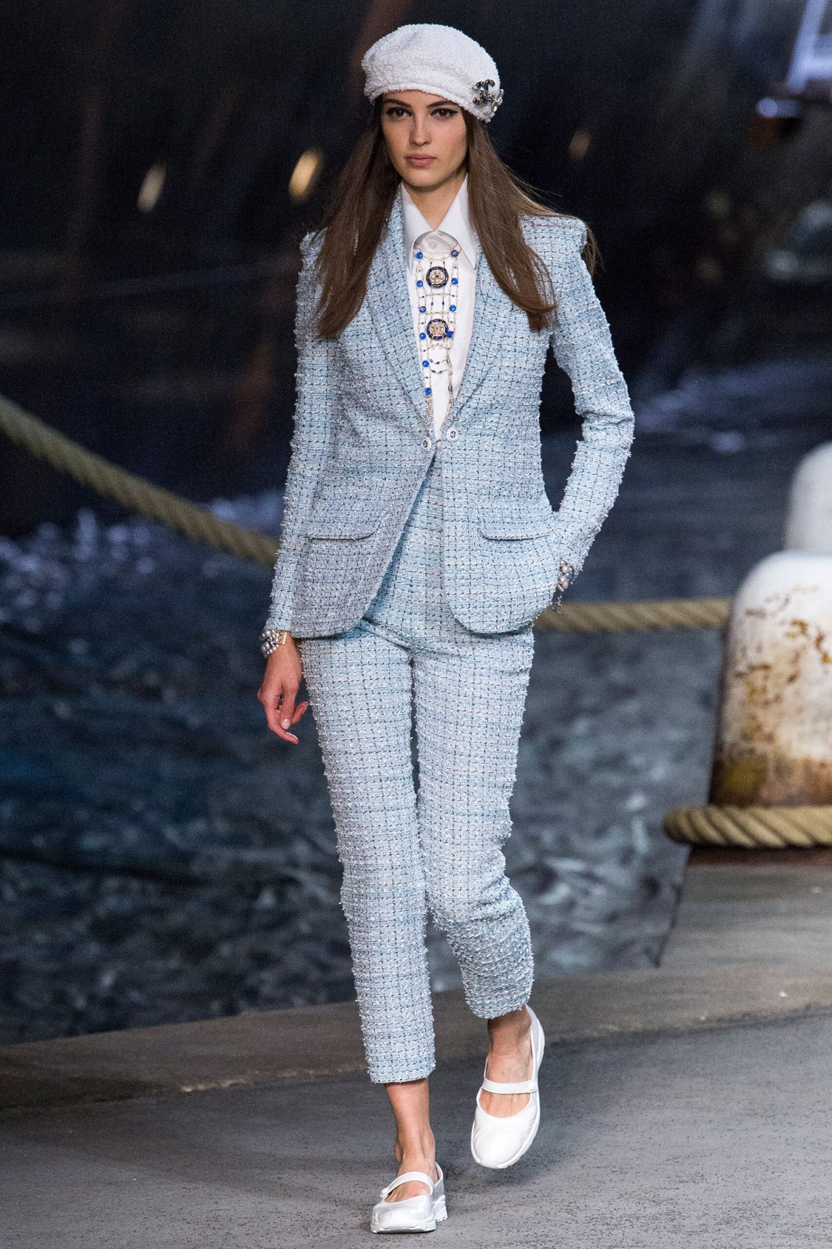 Chanel Resort 19 Look 398