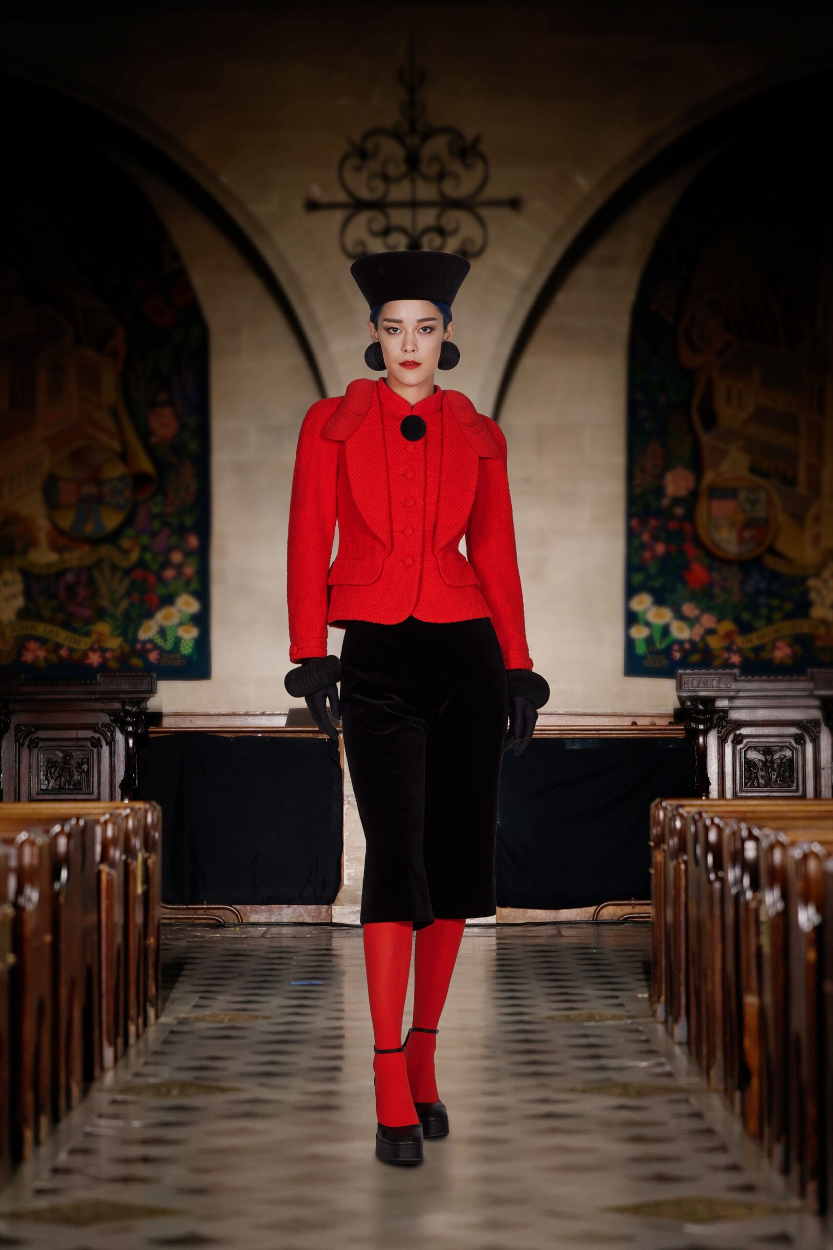 red wool long-sleeve collared fitted buttoned jacket