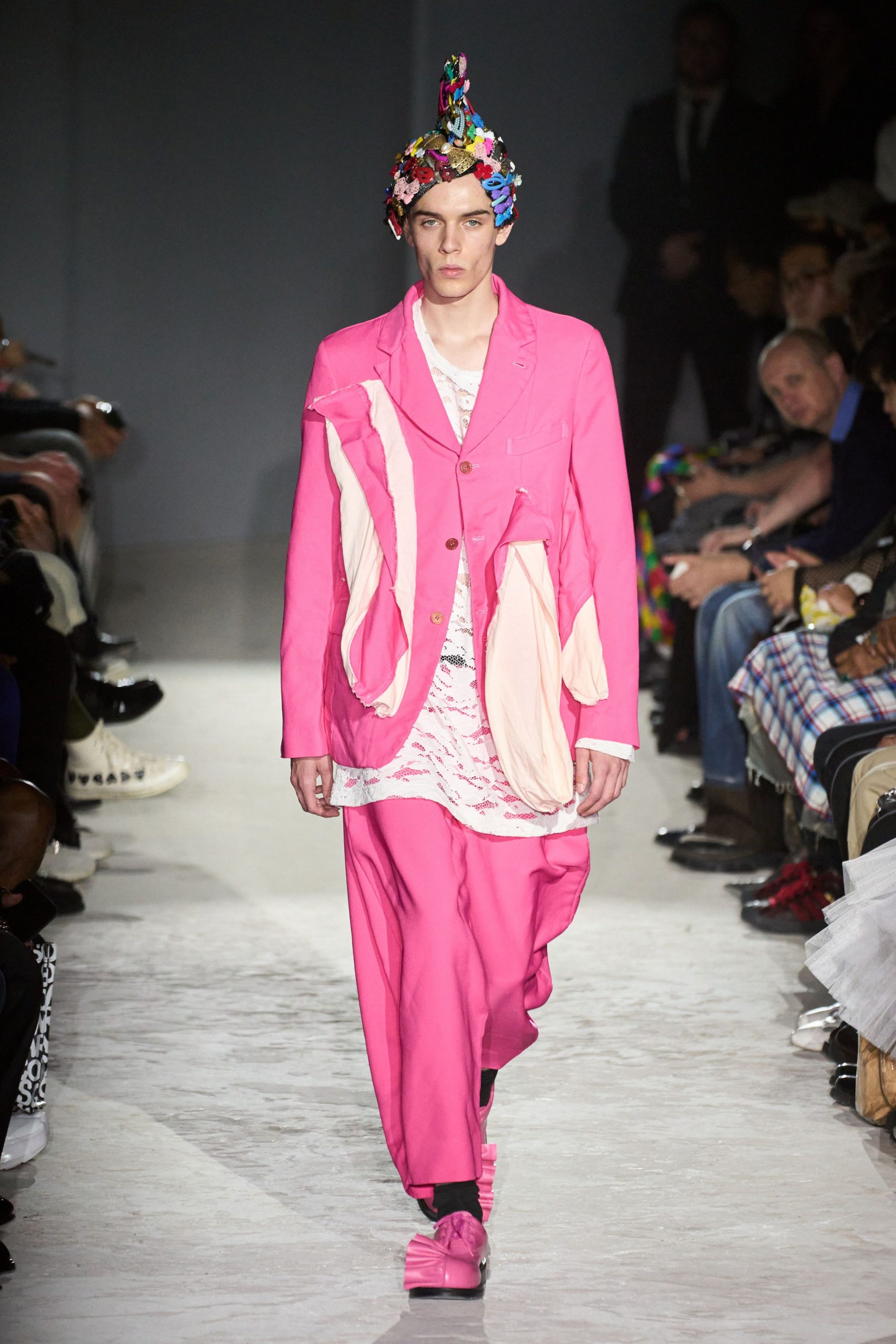 pink cotton long-sleeve collared relaxed layered buttoned suit