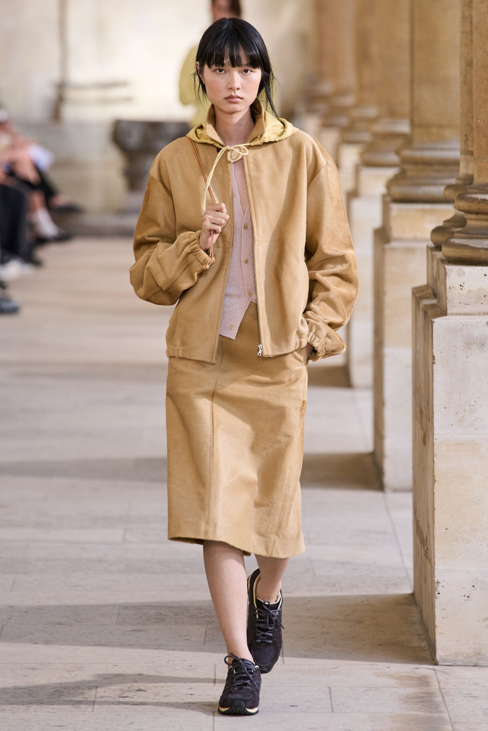 beige cotton long-sleeve hooded oversized zippered pockets jacket