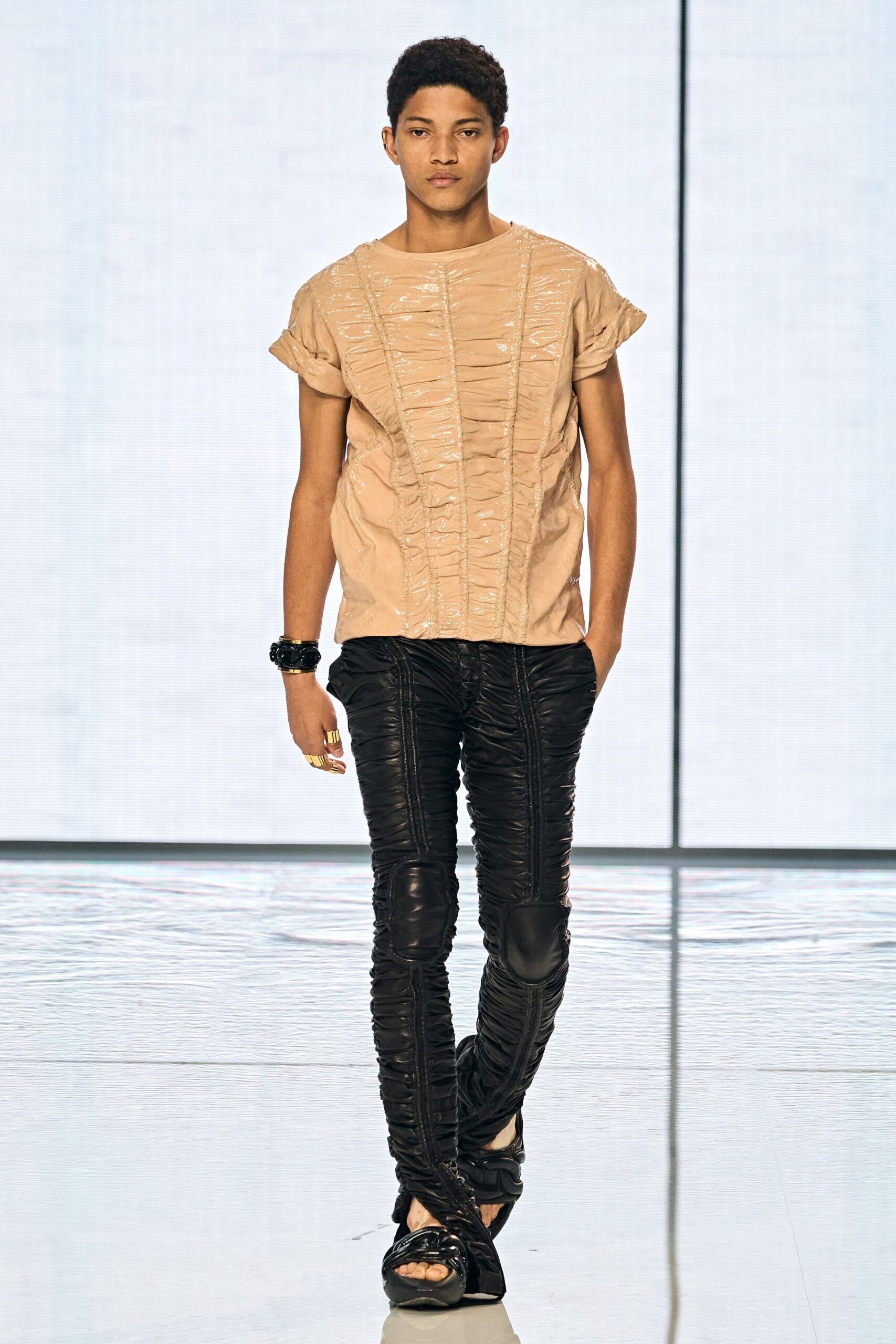 Balmain S/S 22 Menswear Look 329