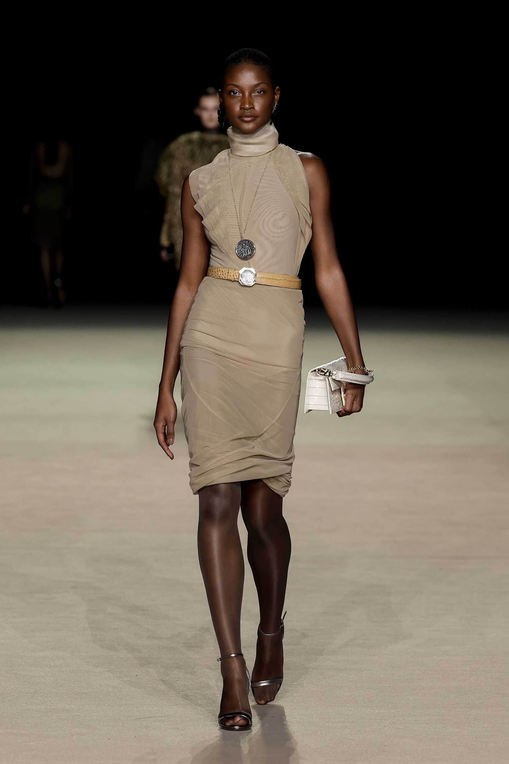 beige fitted sleeveless dress