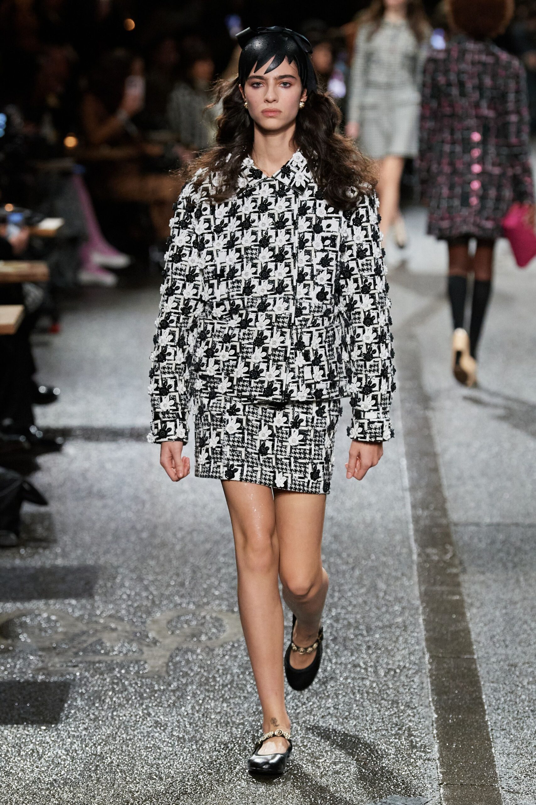 Chanel F/W 24 Look 414