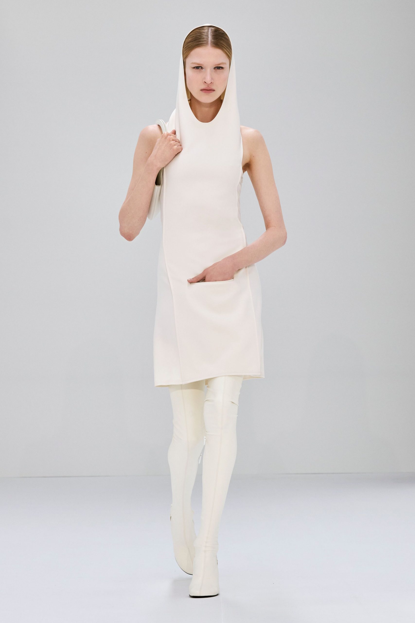 Courrèges F/W 24 Look 92