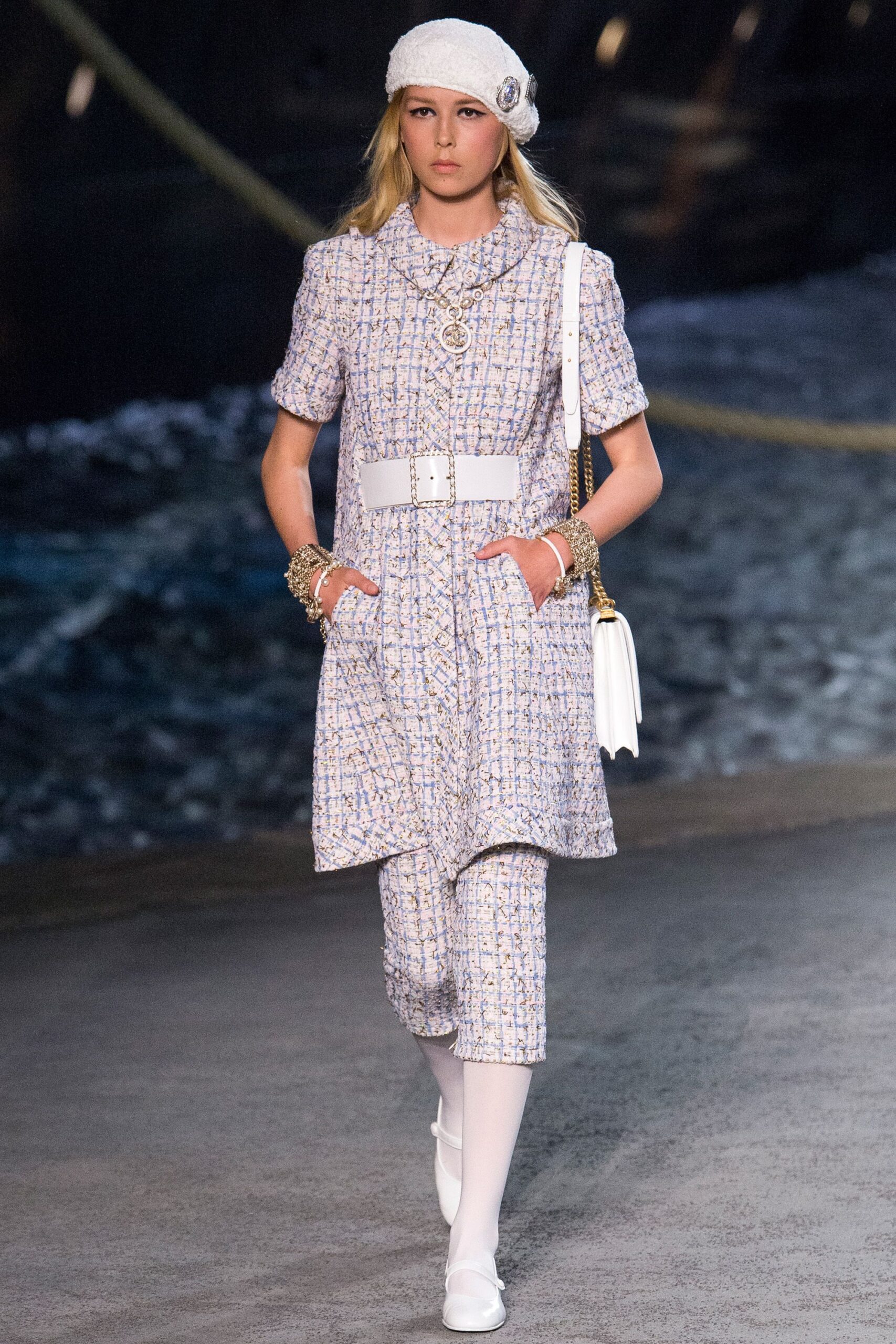 Chanel Resort 19 Look 430