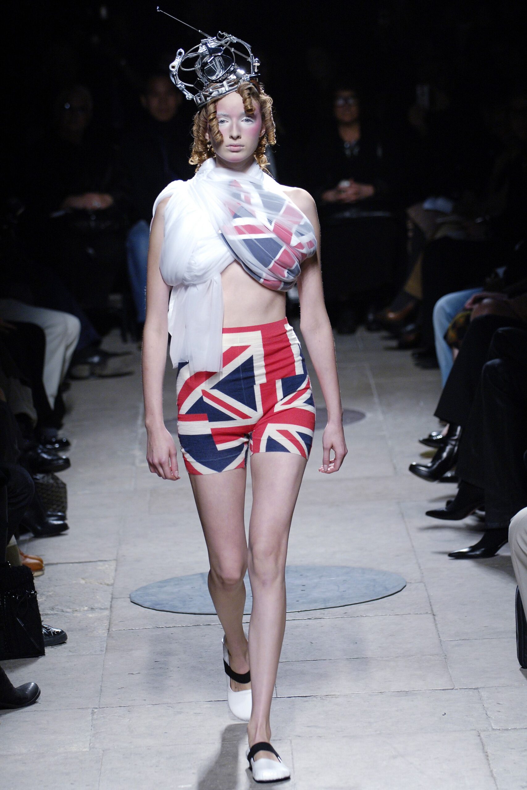 Comme des Garçons S/S 06 Look 41