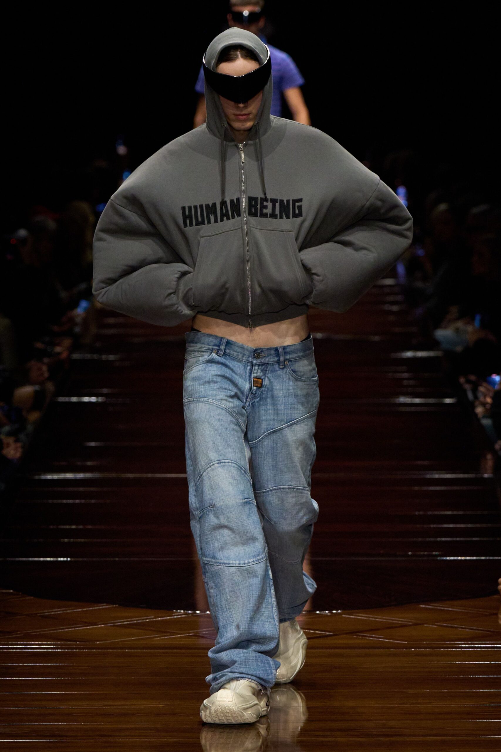 gray cotton long-sleeve hooded oversized cropped hoodie