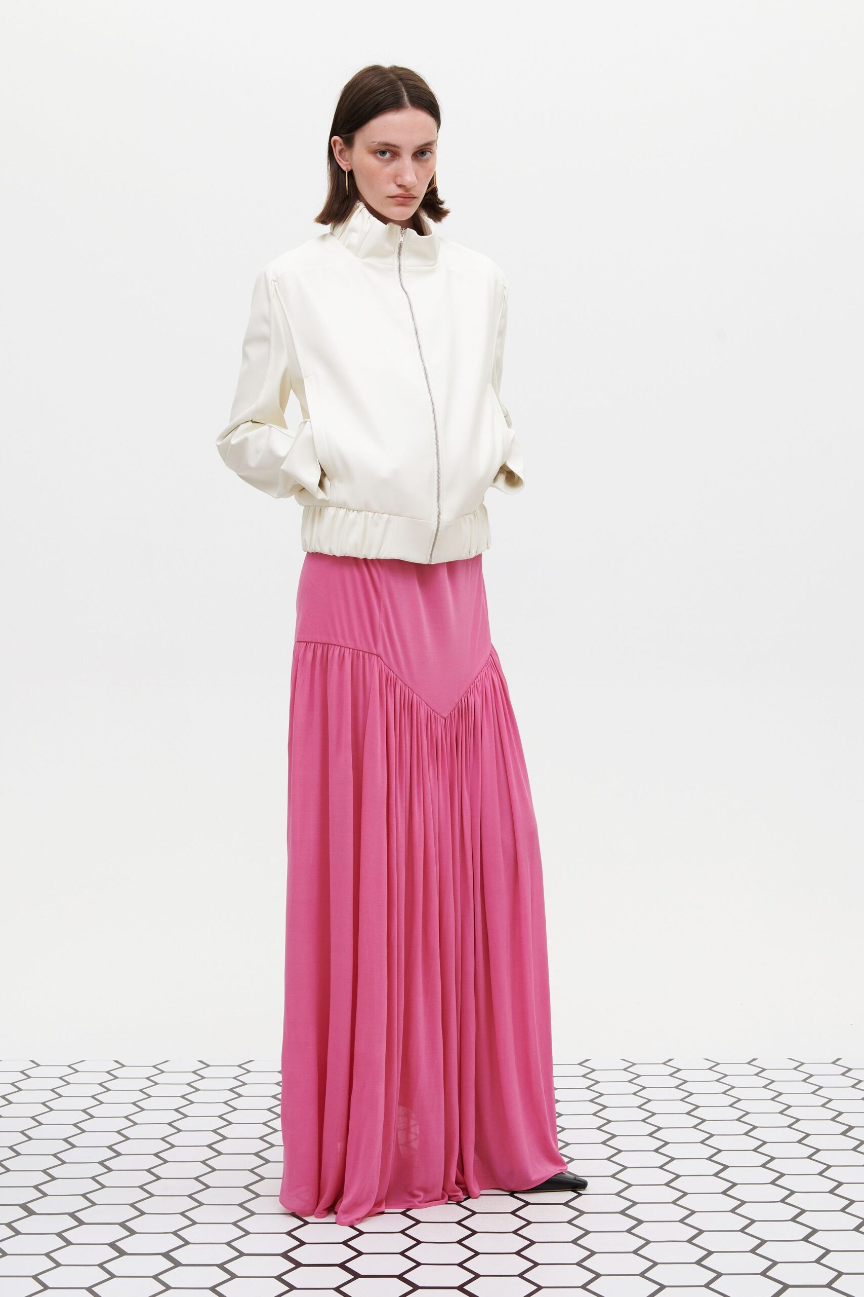 white leather long-sleeve collared fitted zippered jacket