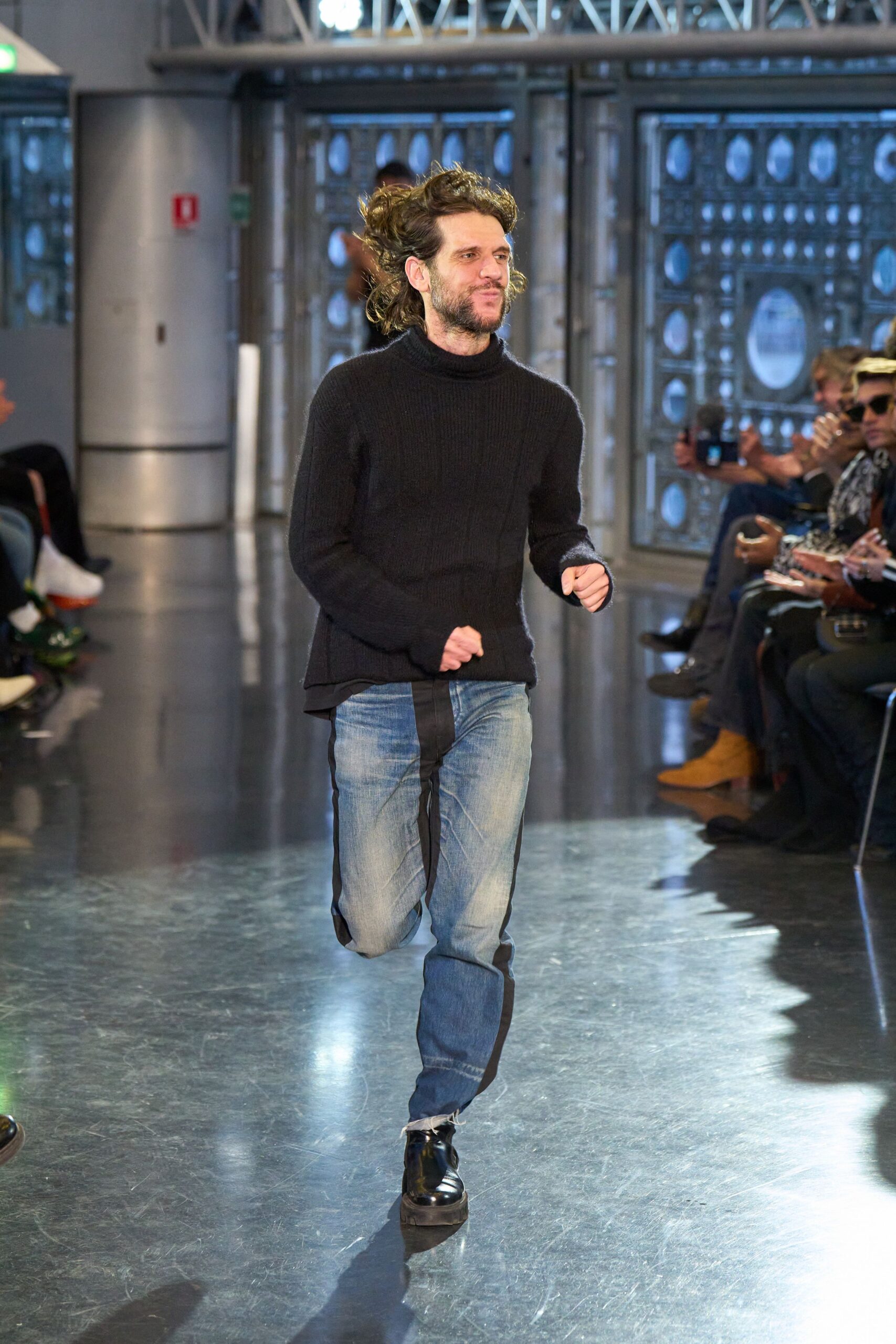 Burc Akyol F/W 24 Menswear Look 341