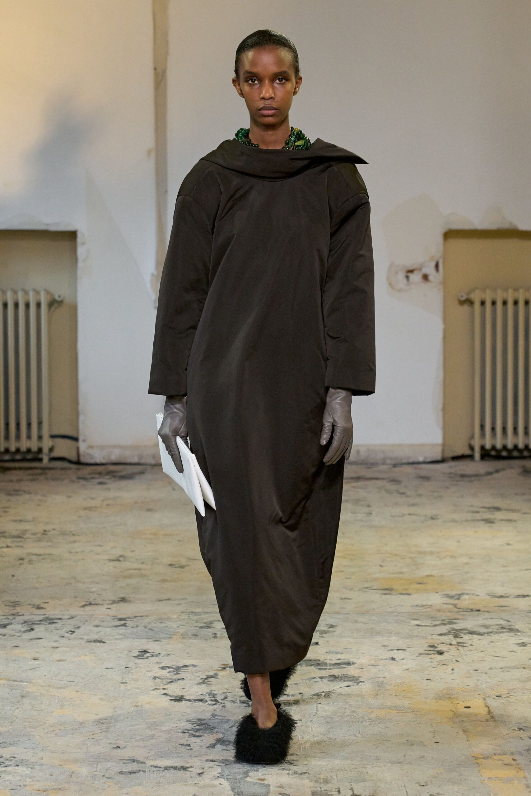 Carven F/W 24 Look 485
