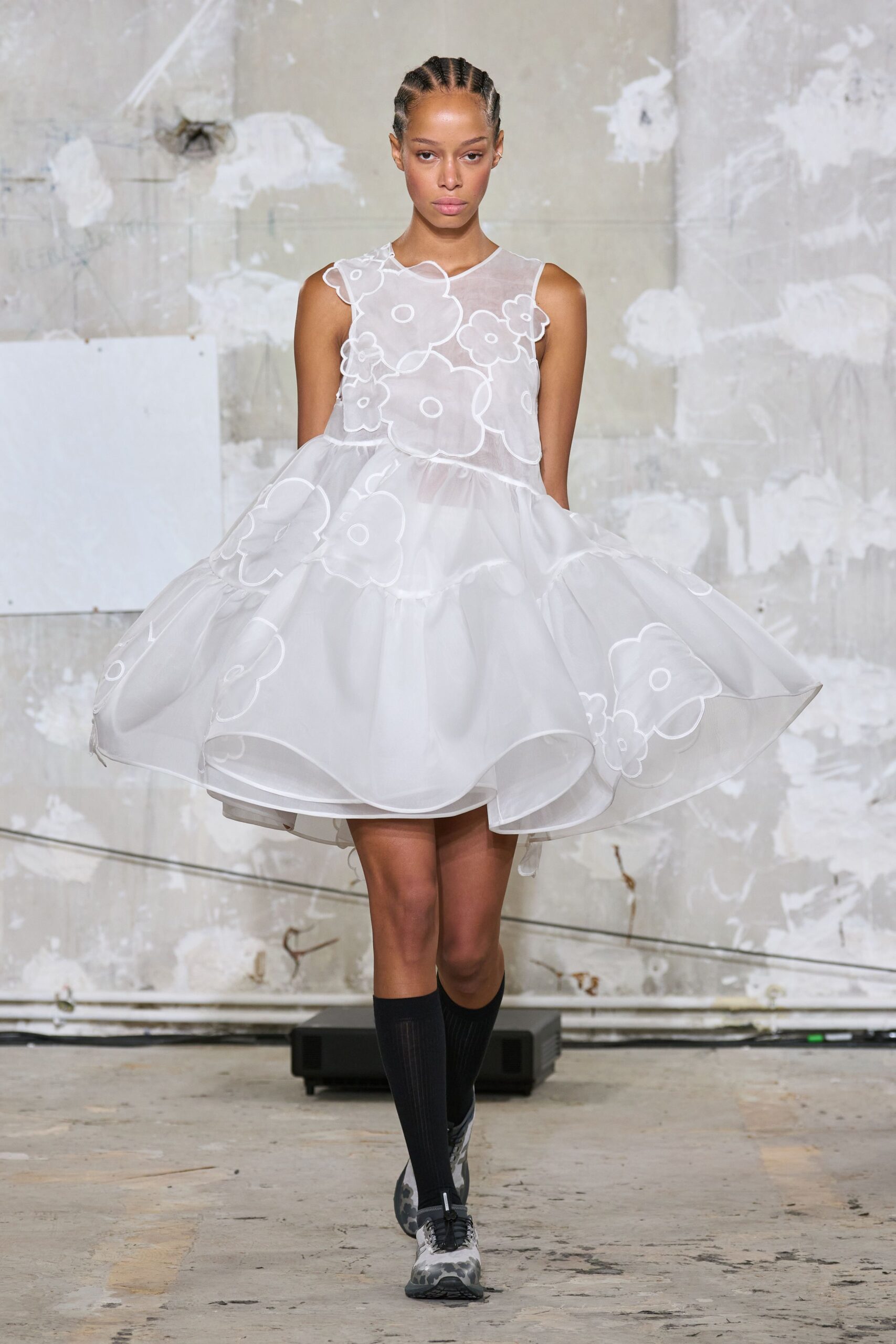 white chiffon sleeveless high-neck fitted flared embroidered dress