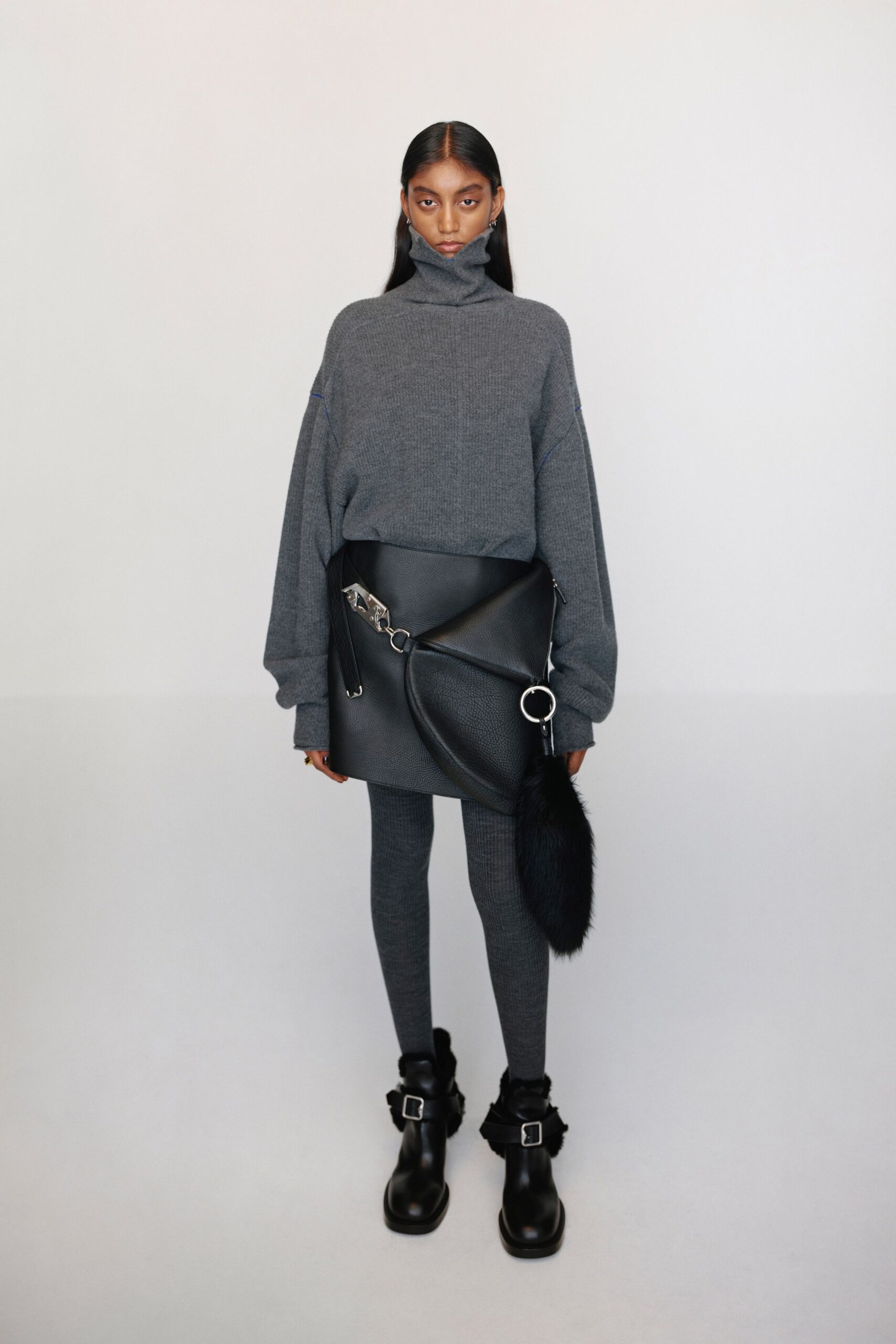 Burberry F/W 24 Look 342