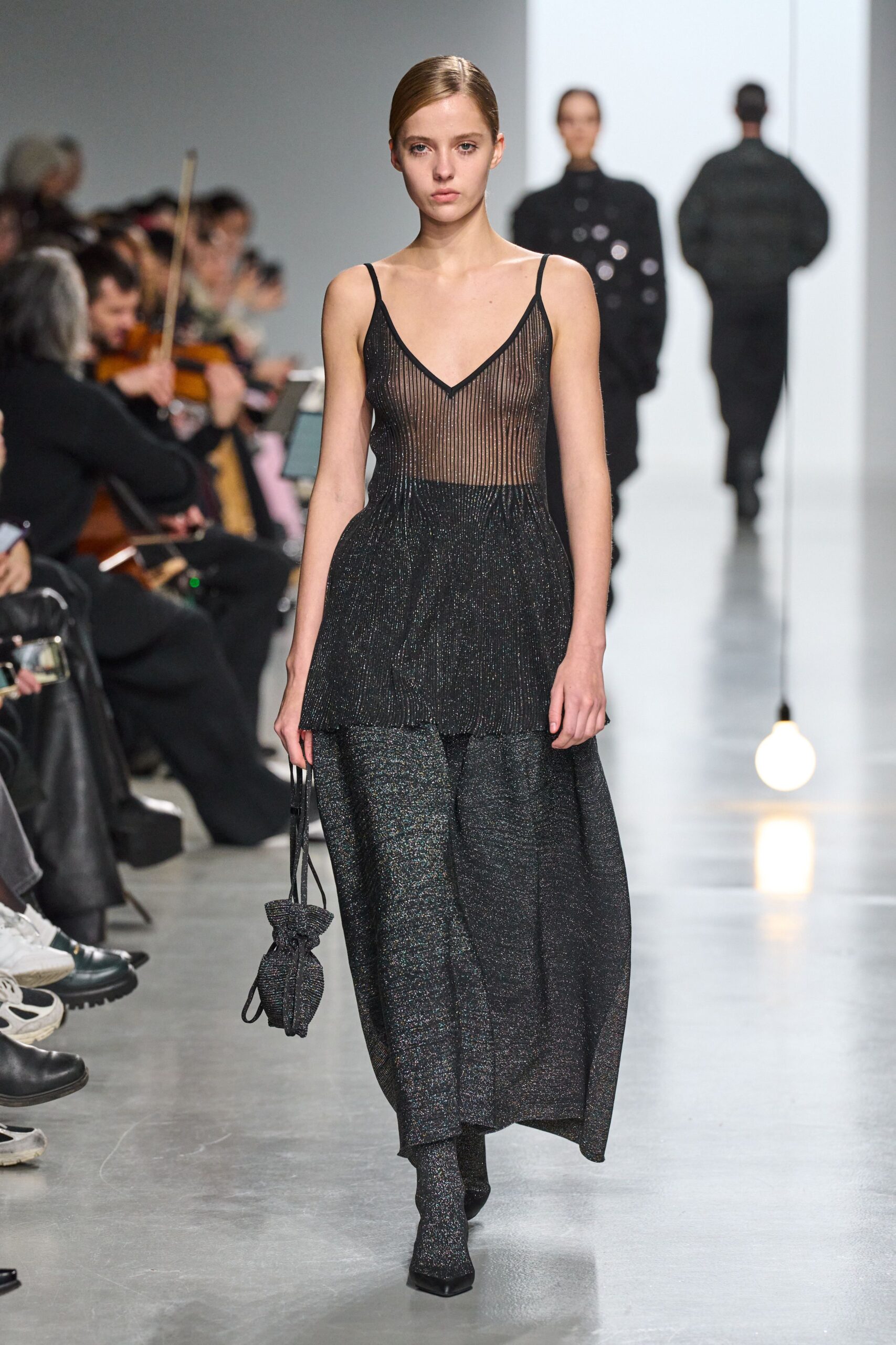 CFCL F/W 24 Look 471