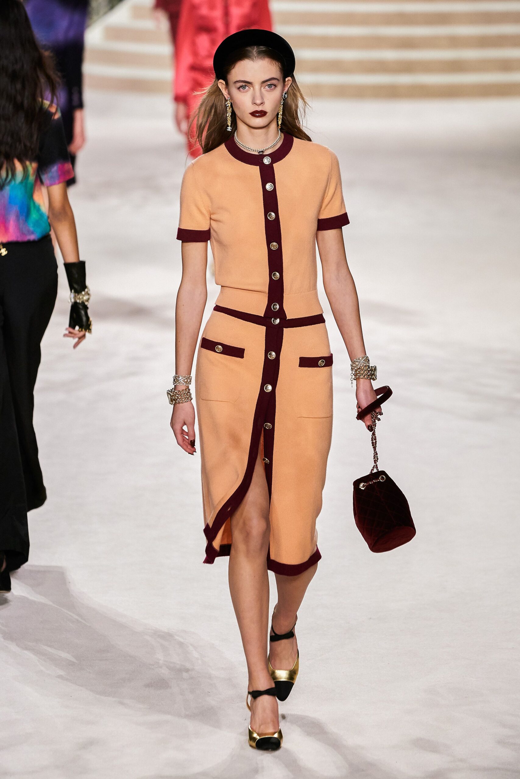 Chanel F/W 20 Look 511