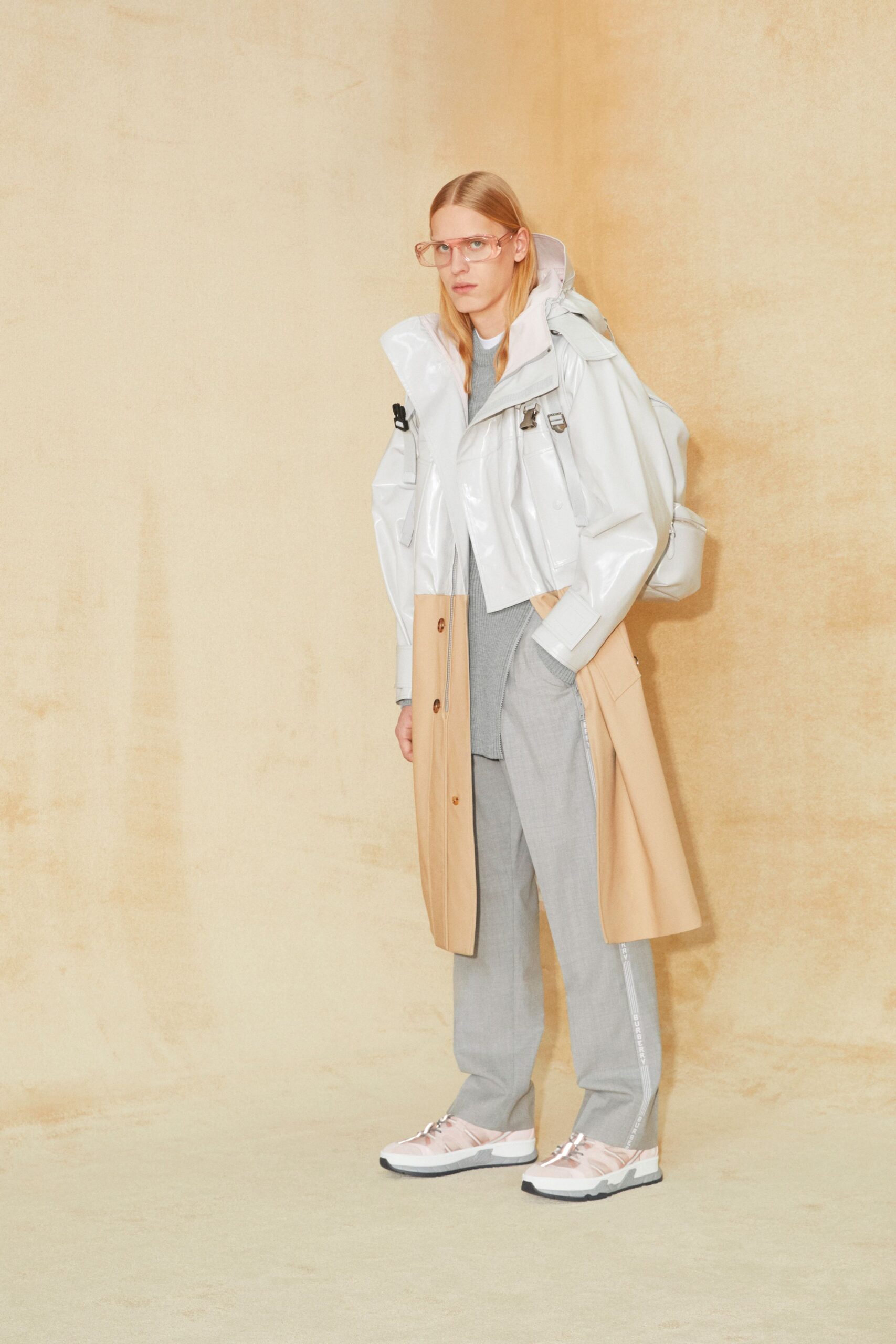 Burberry F/W 20 Look 343