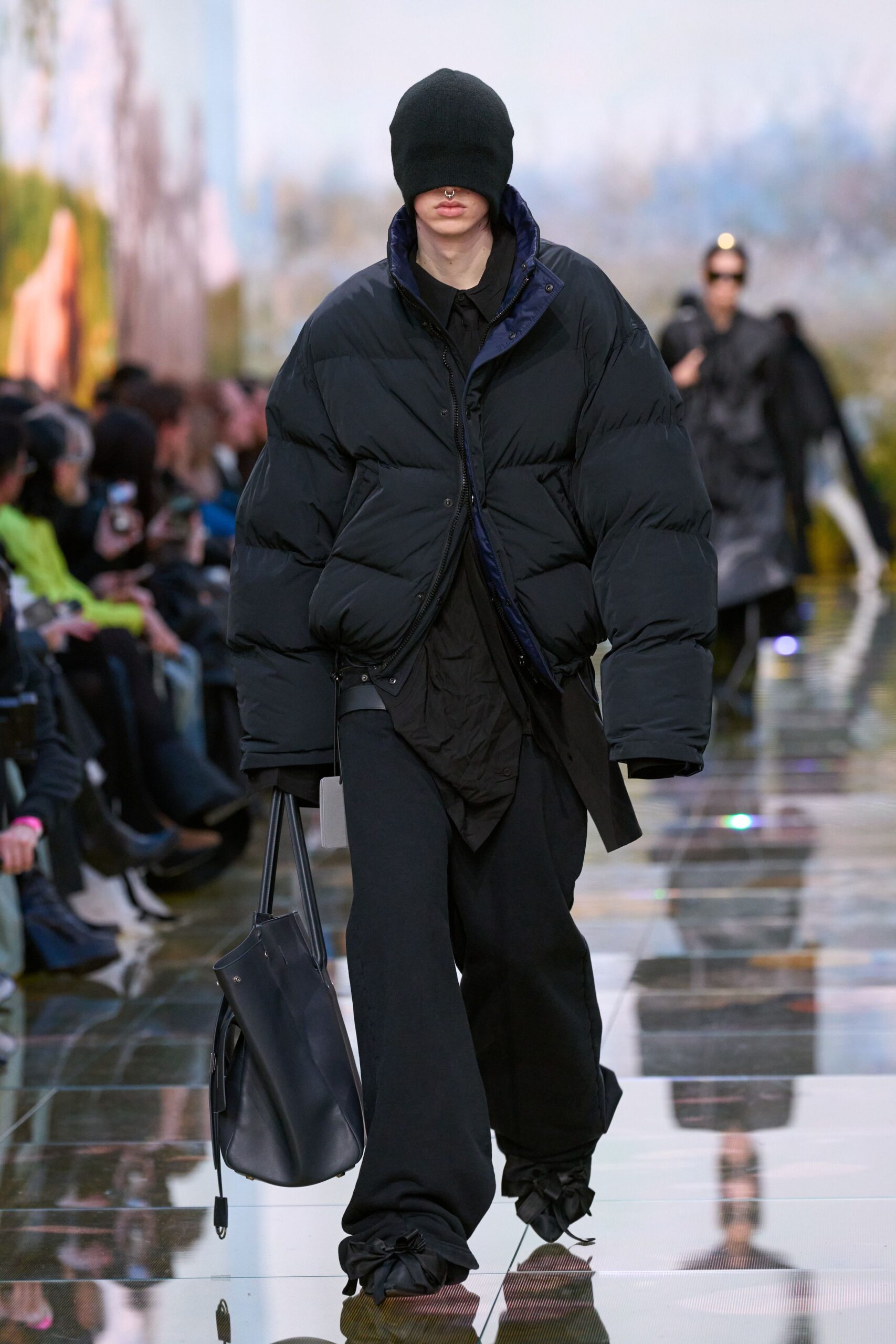 Balenciaga F/W 24 Look 363