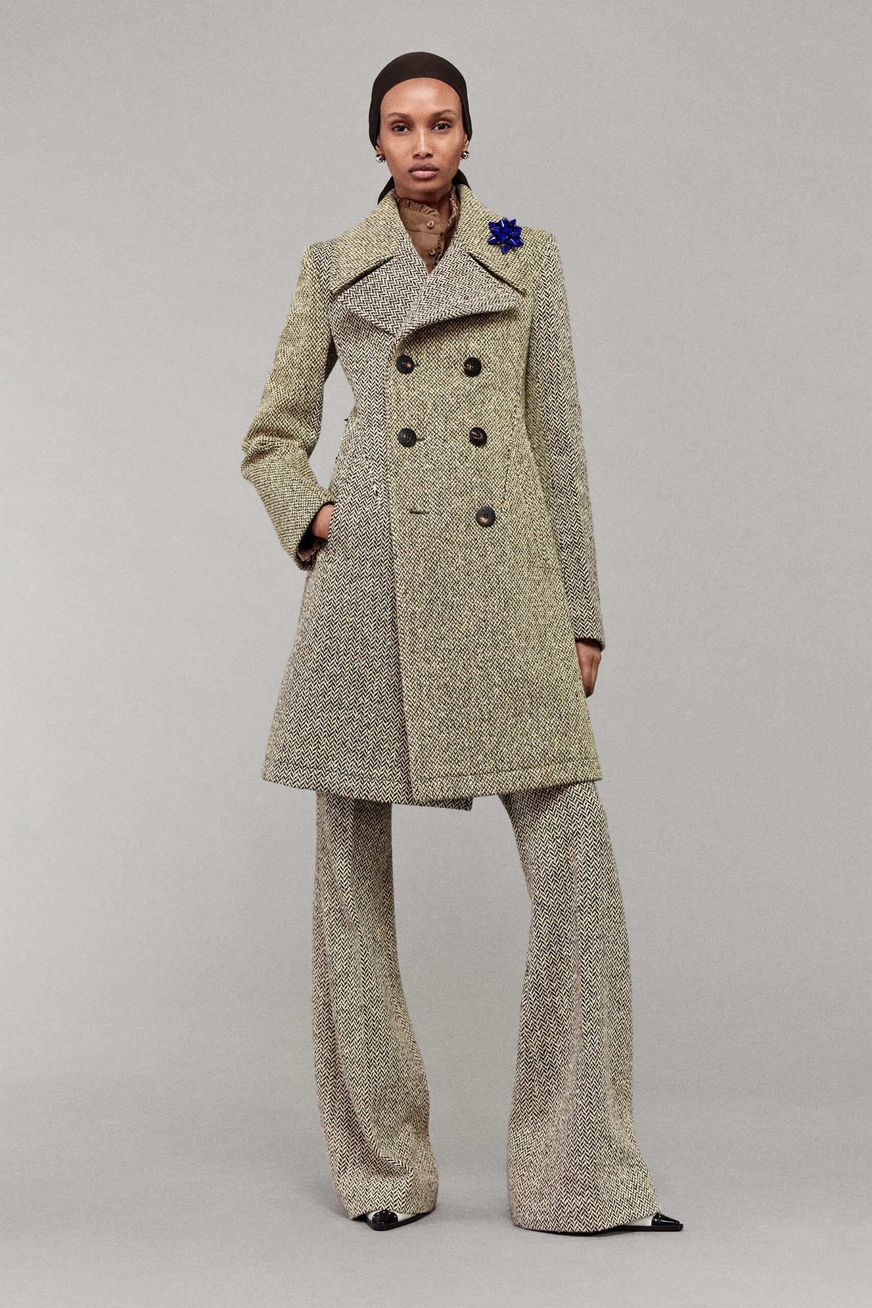 beige wool long-sleeve collared structured buttoned coat