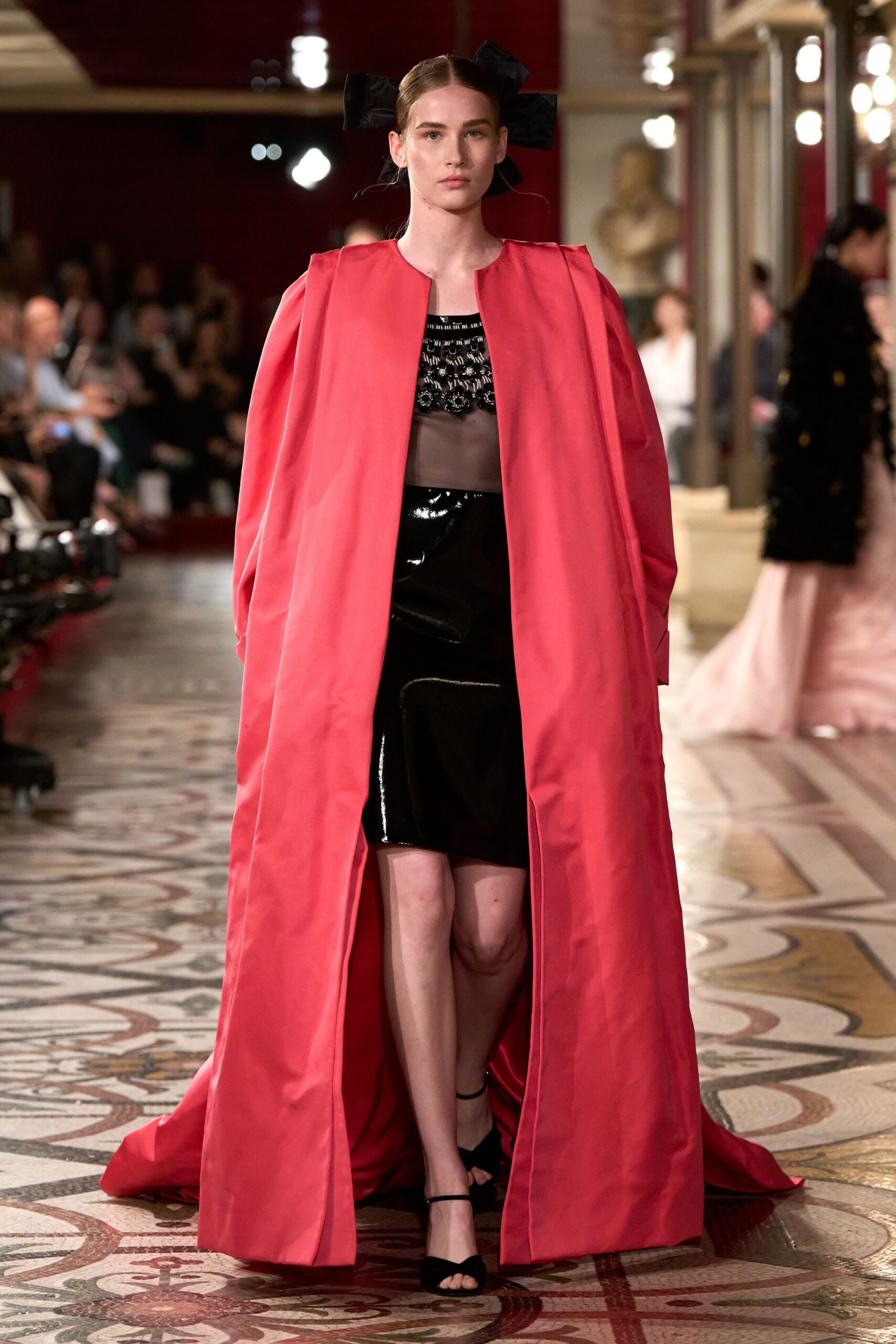 Chanel F/W 24 Couture Look 414
