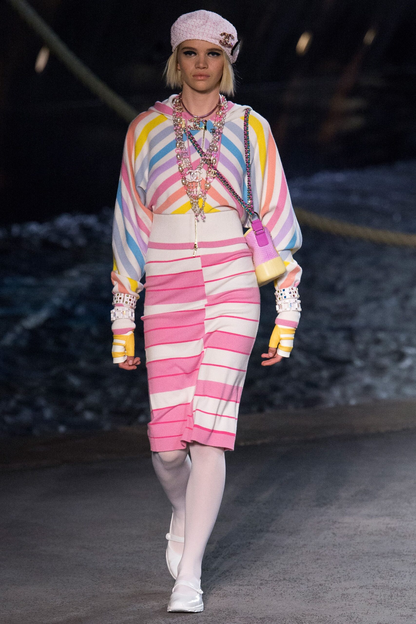 Chanel Resort 19 Look 469