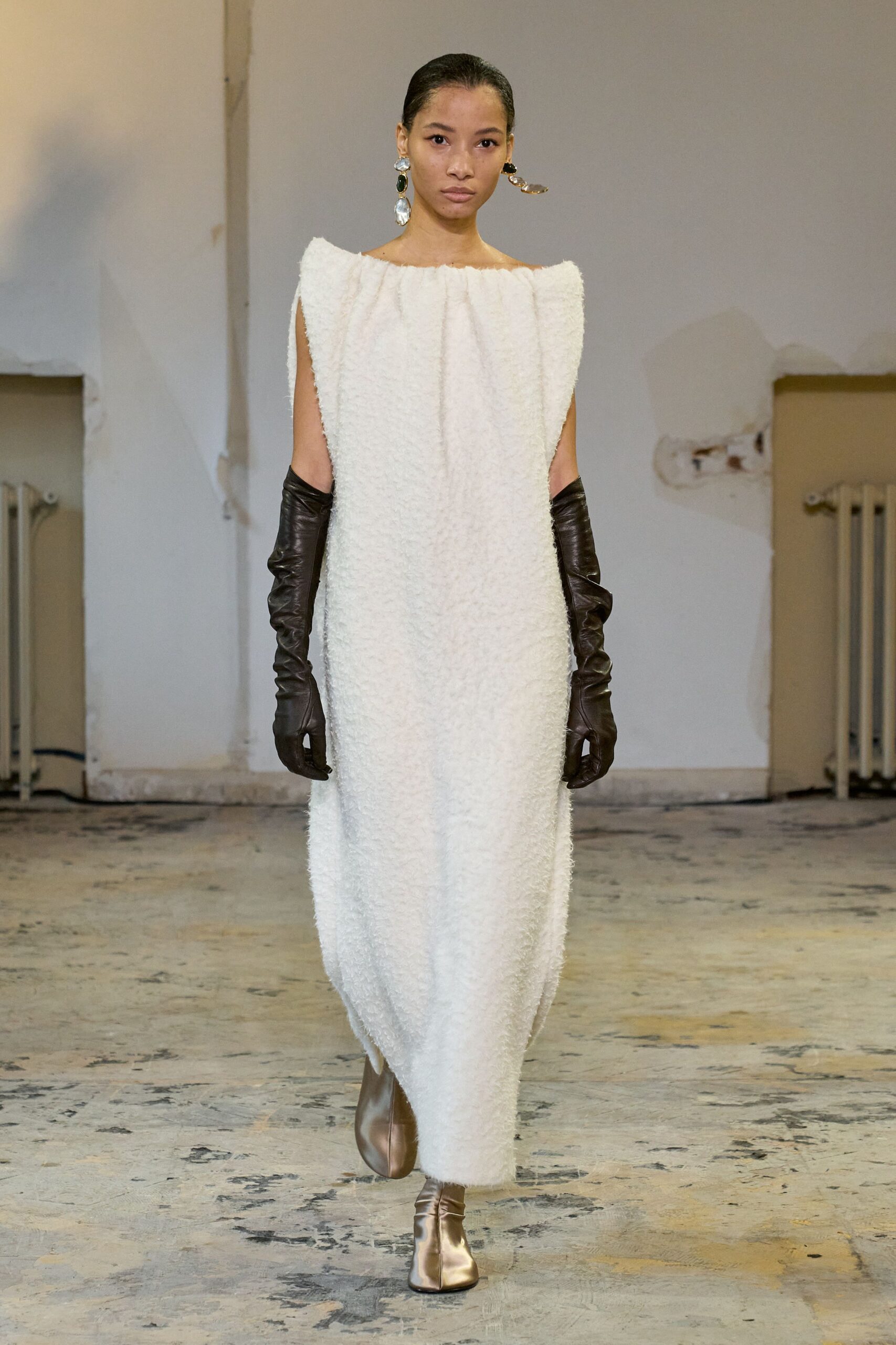 Carven F/W 24 Look 529