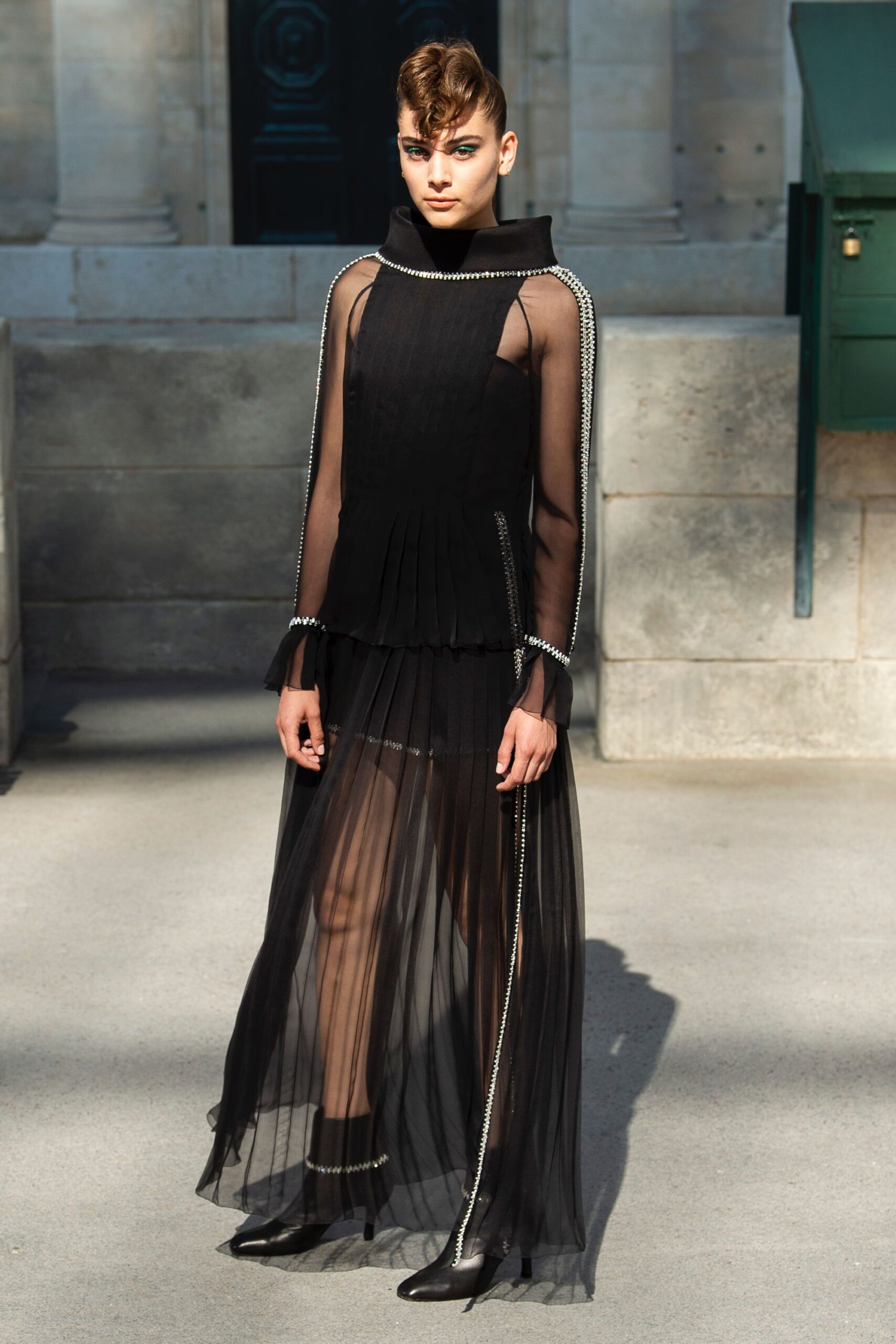 Chanel F/W 18 Couture Look 493